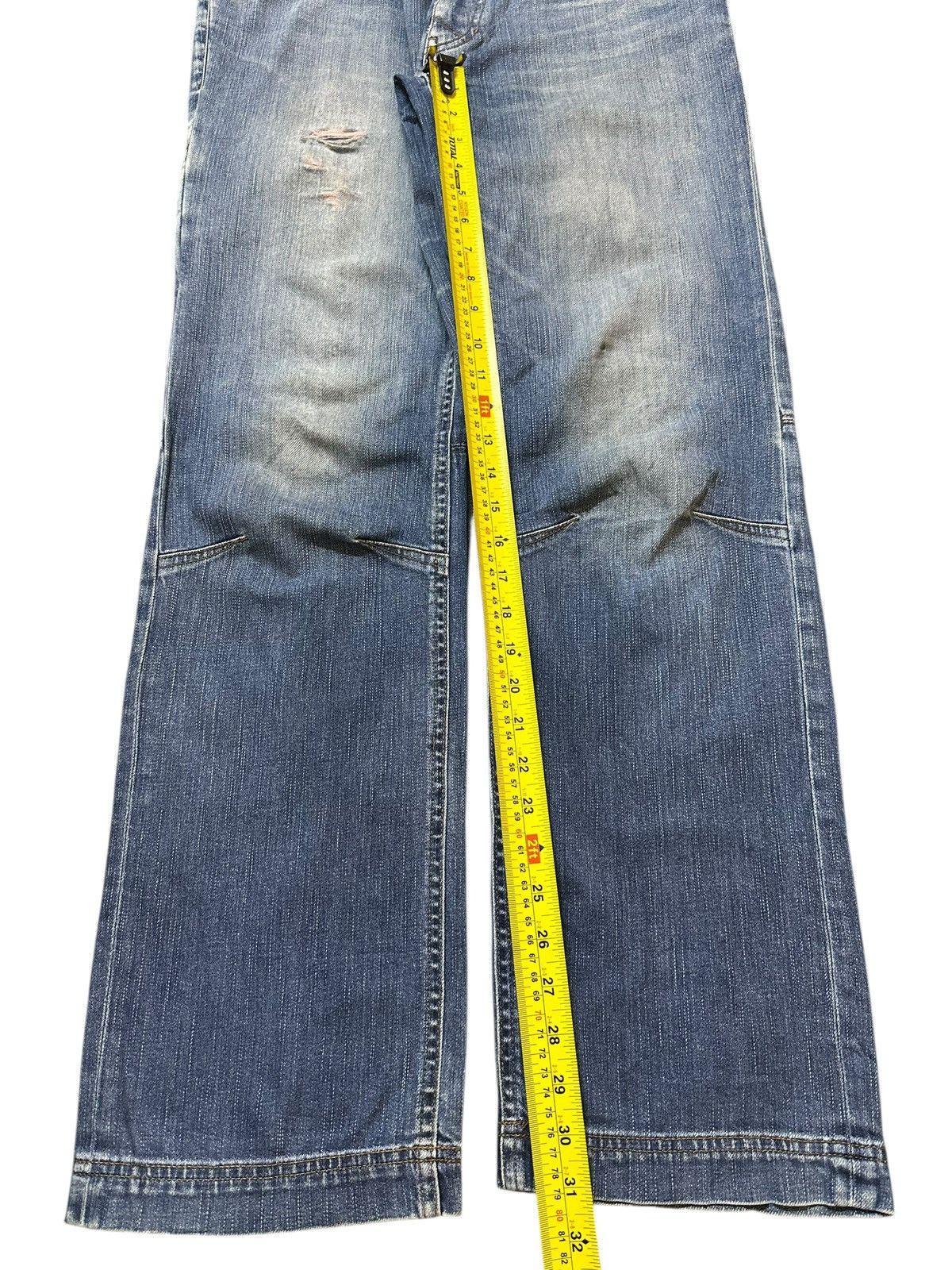 Eddie Bauer Vintage Eddie Bauer Blue Faded Wash Style Distress Loose Fit Size US 32 / EU 48 - 14 Thumbnail