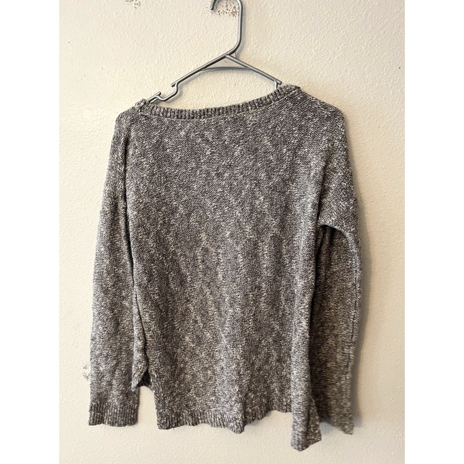 Banana Republic Banana Republic Women Round Neck Solid Sweater Size Small Gray Pullover with Pockets Knit Cotton Polyester Spandex Long Sleeve Size S Size S / US 4 / IT 40 - 2 Thumbnail