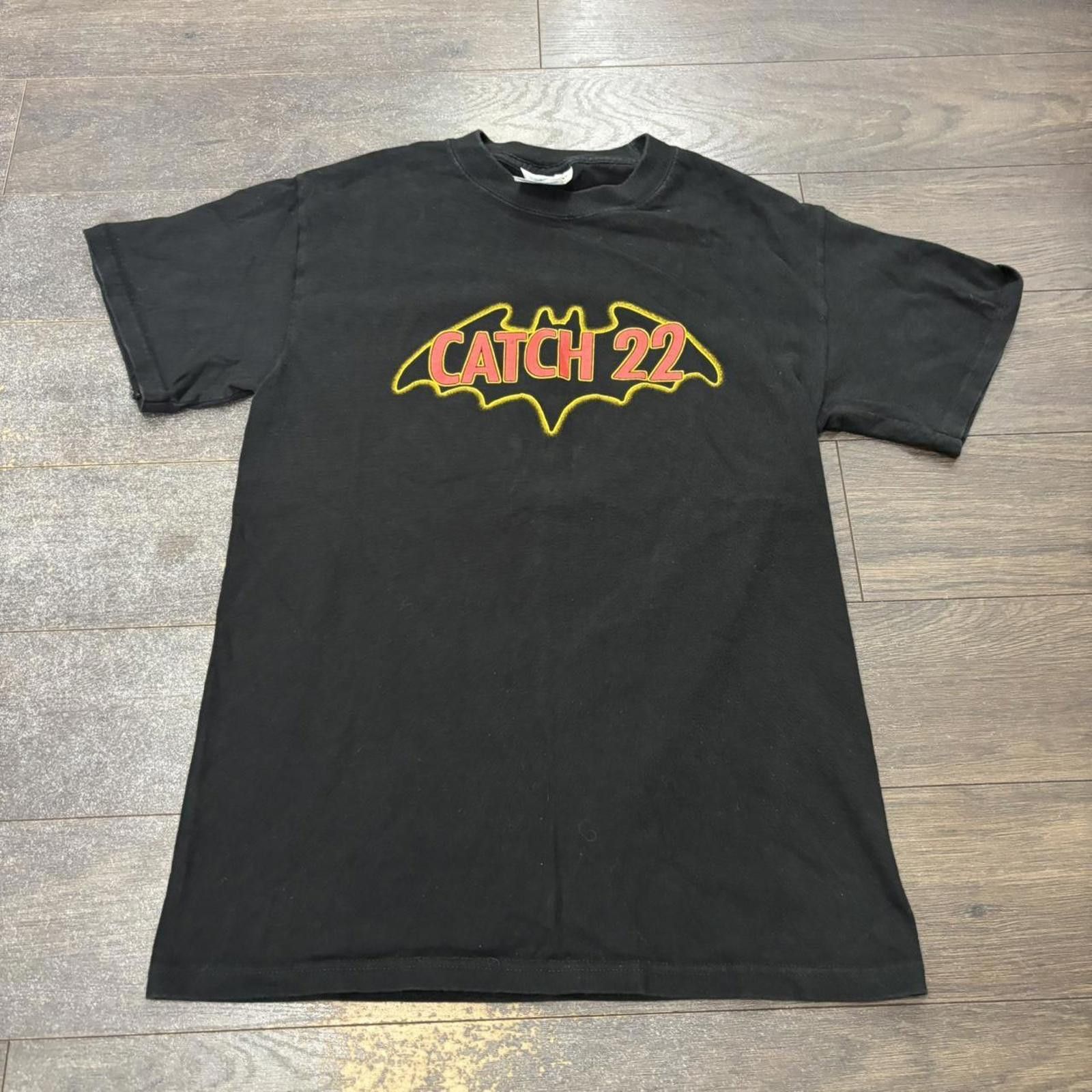 Fruit Of The Loom vintage catch 22 t shirt 00s S Size US S / EU 44-46 / 1 - 3 Thumbnail