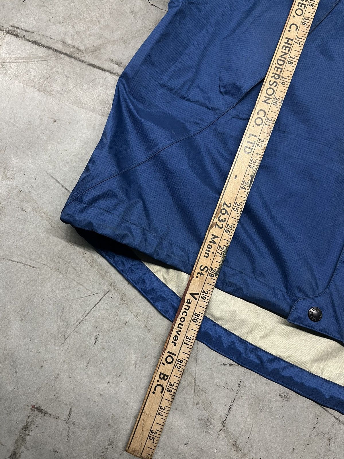 The North Face Vintage North Face Summit Series Gore-tex Jacket Size US XL / EU 56 / 4 - 13 Thumbnail