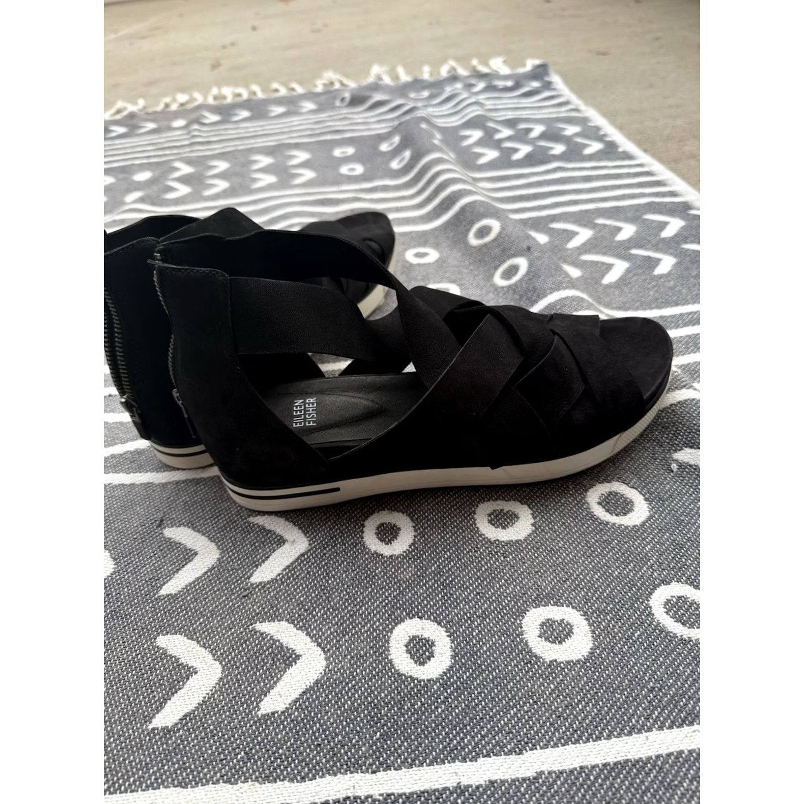 Eileen Fisher Eileen Fisher Women's Sandals Sport Sneaker Flat Heel Zip Strappy Leather Black 11 Shoes Womens Size US 11 / IT 41 - 3 Thumbnail