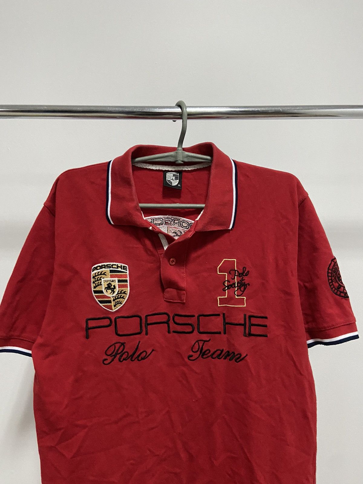 Porsche Design × Vintage Porsche racing polo team vintage big logo 2013 stuttgart Size US XL / EU 56 / 4 - 3 Thumbnail