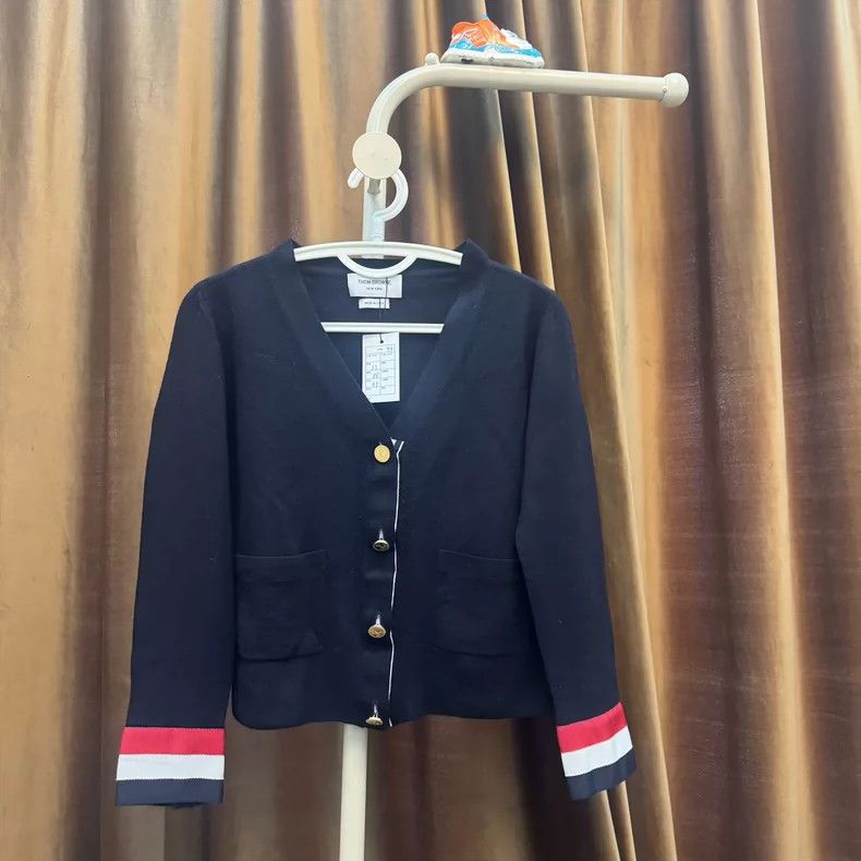 Thom Browne Thom Browne Navy blue cuff color stripe logo cardigan jacke Size M / US 6-8 / IT 42-44 - 2 Thumbnail
