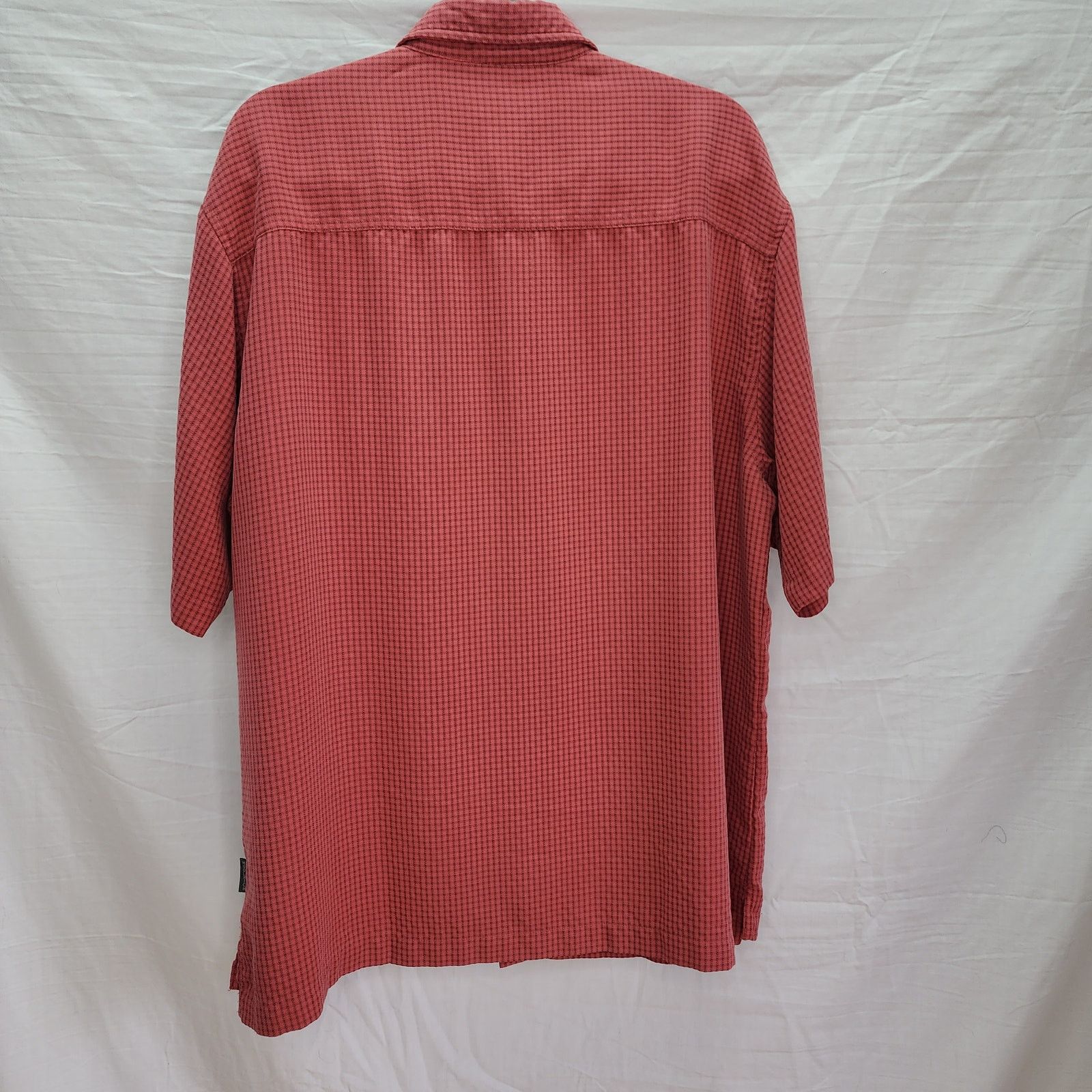 Other Woolrich Men's Red Checkered Button front Shirt Size Large Size US XL / EU 56 / 4 - 2 Thumbnail