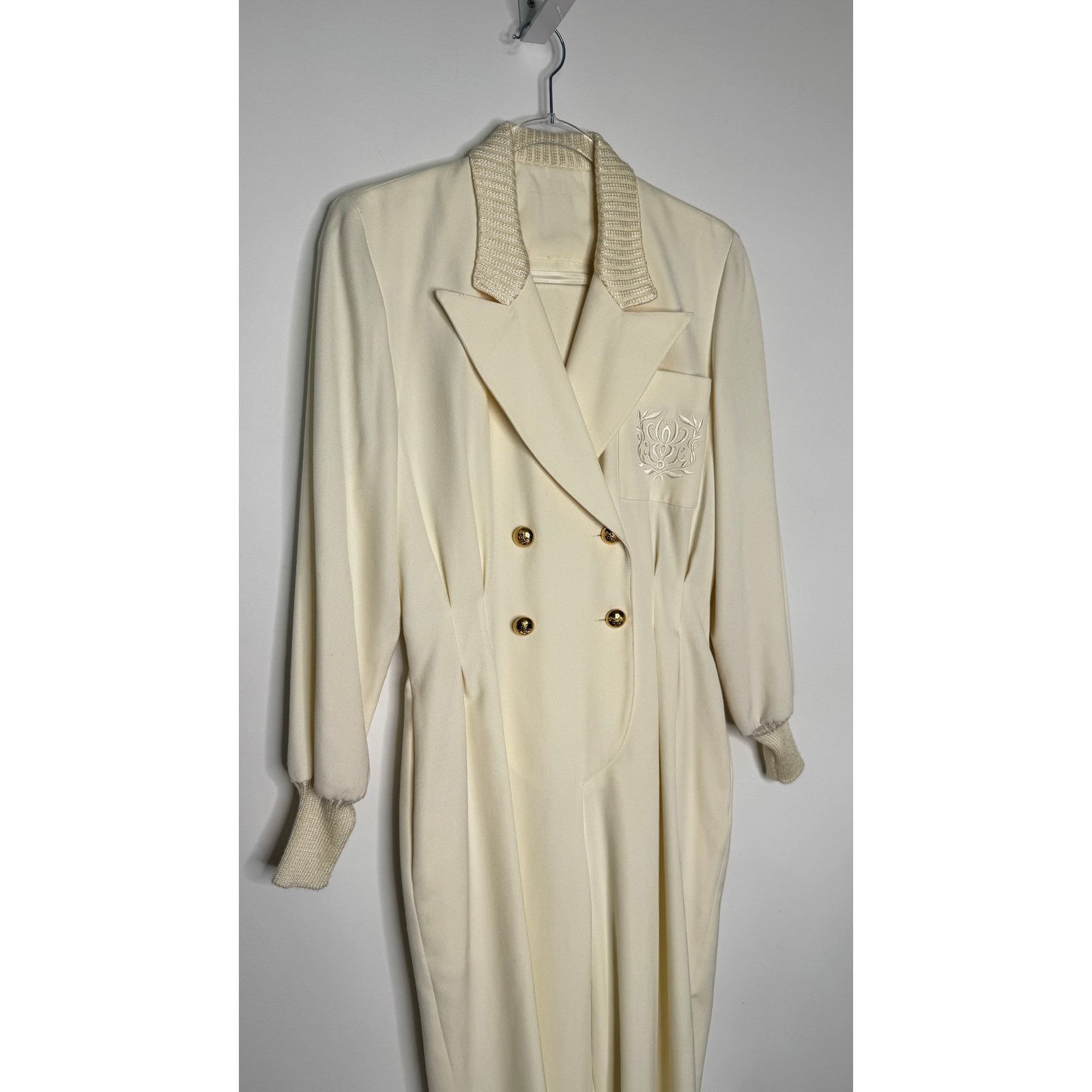 Vintage 1980s Ivory Crest Tuxedo Jumpsuit Gold Button Power Suit S Size 28" / US 6 / IT 42 - 12 Thumbnail