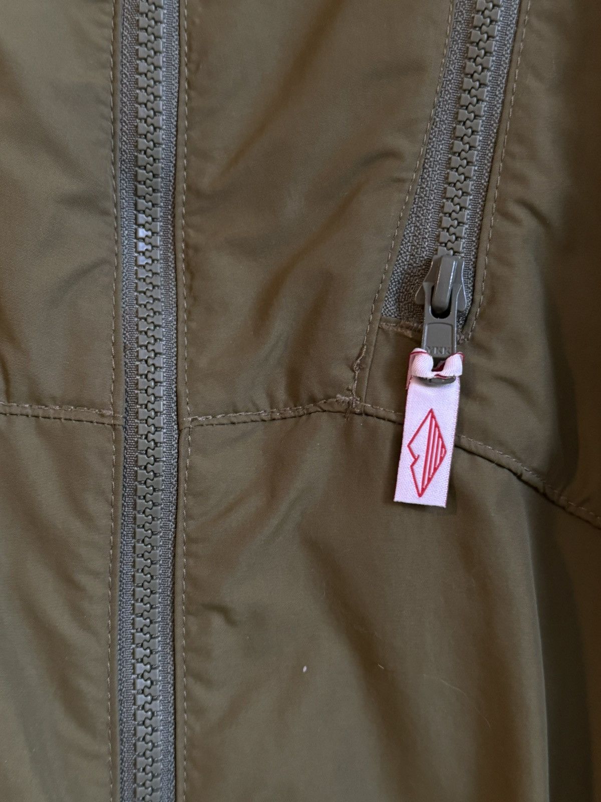 Zip Up Windbreaker Miusa - Olive in Green, Men's — image 4 of 4