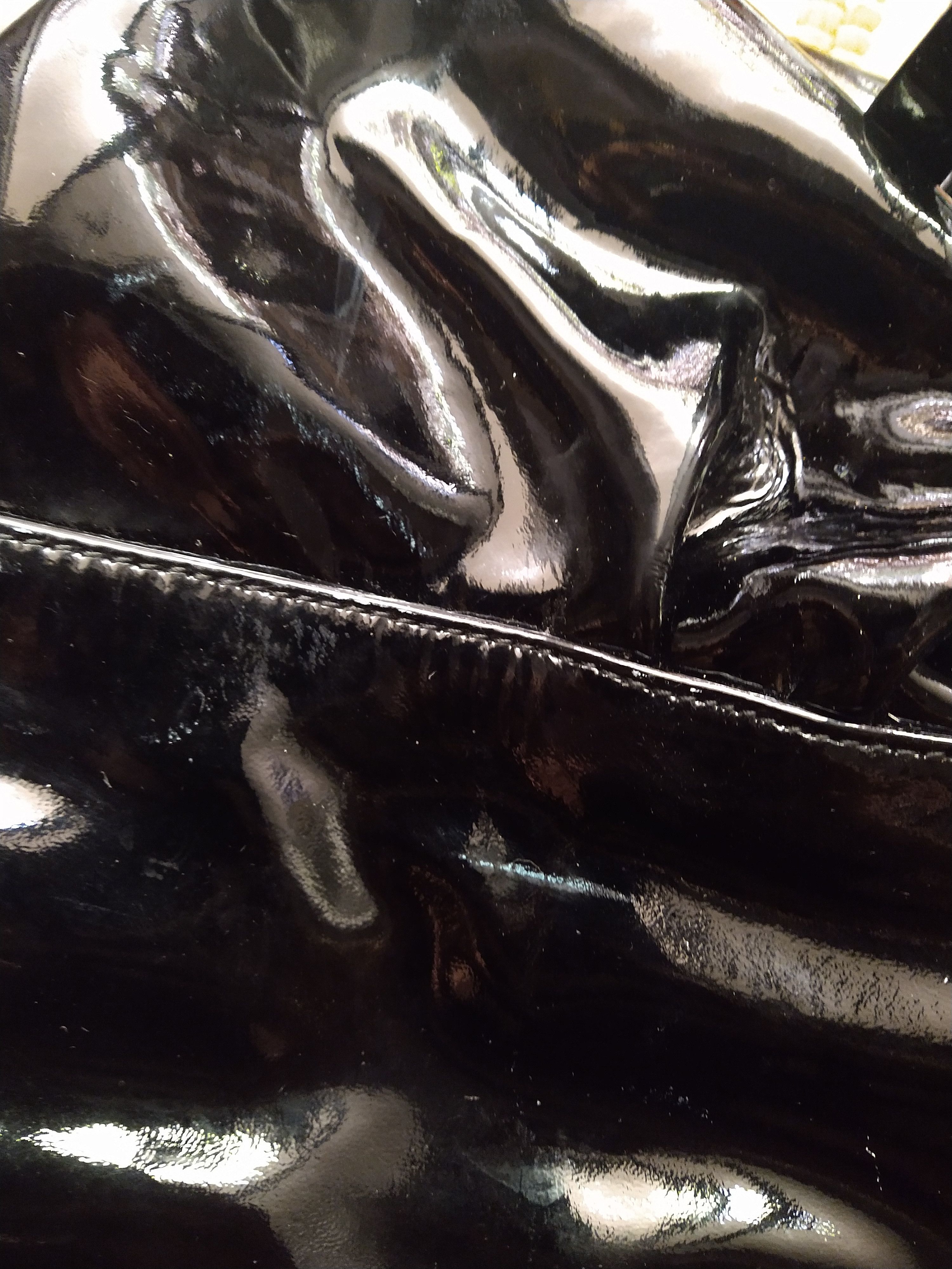 Gucci Gucci Hysteria Shoulder Bag Purse Black Patent Leather Y2K Size ONE SIZE - 7 Thumbnail