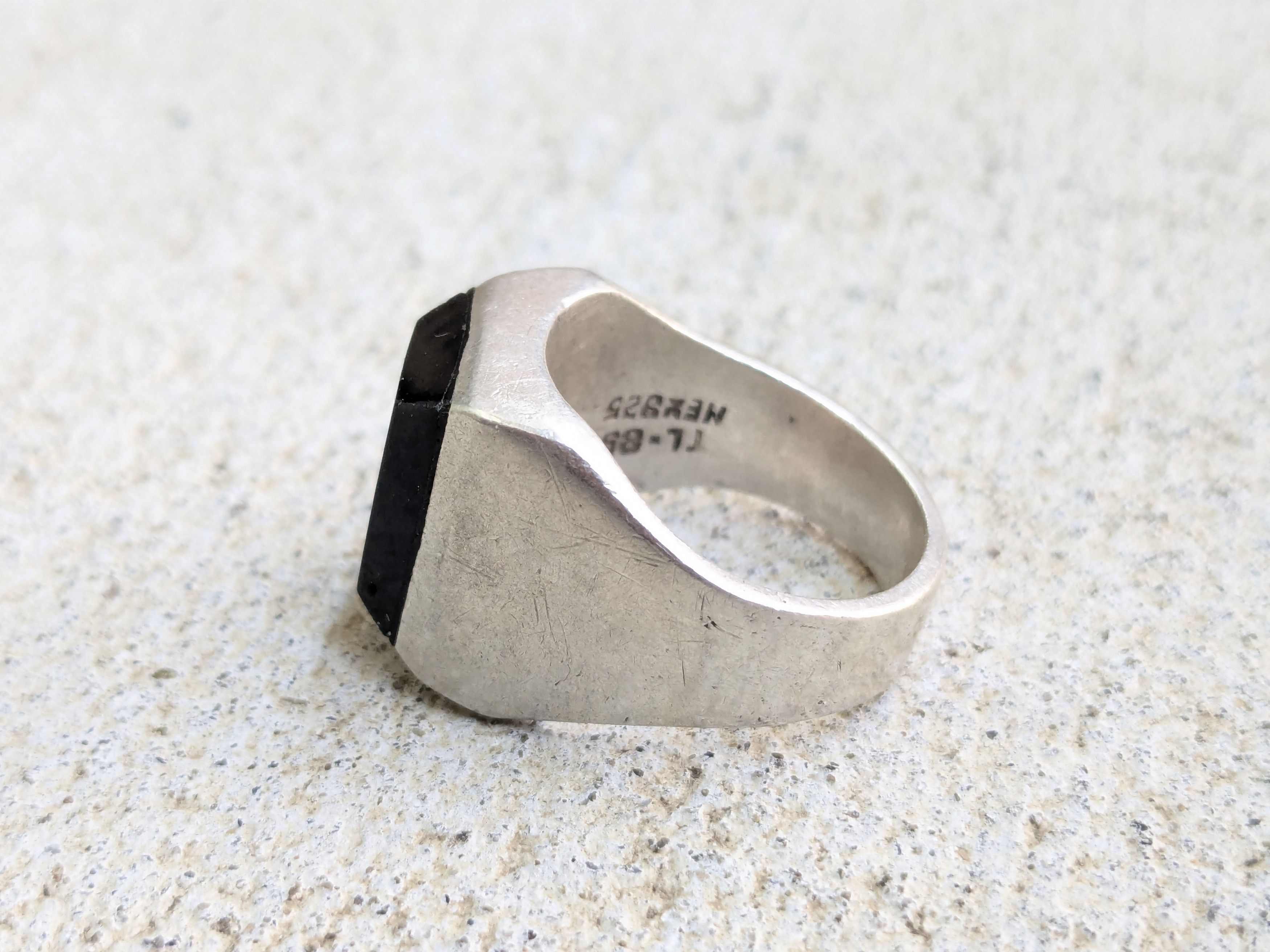 Vintage Vintage Taxco Sterling Silver Ring Black Onyx 10.5 Modern Size ONE SIZE - 4 Thumbnail
