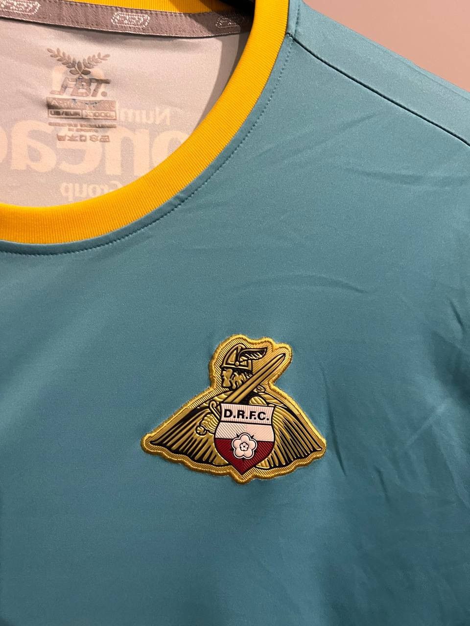 Sports Specialties 2017/18 DONCASTER ROVERS FTB THIRD SOCCER JERSEY 4XL Size US XXL / EU 58 / 5 - 4 Thumbnail