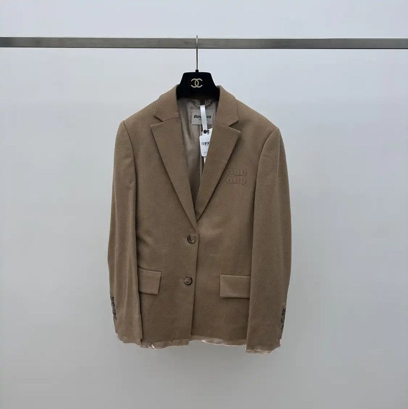 Miu Miu Miu Miu Beige Women's Blazer Jacket 0089 Size S / US 4 / IT 40 - 1 Thumbnail