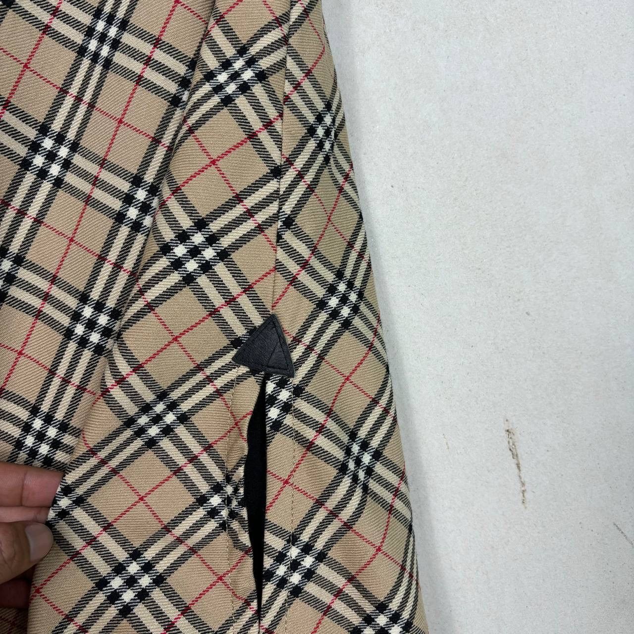 Burberry Burberry Nova Check Skirt Size 28" / US 6 / IT 42 - 6 Thumbnail