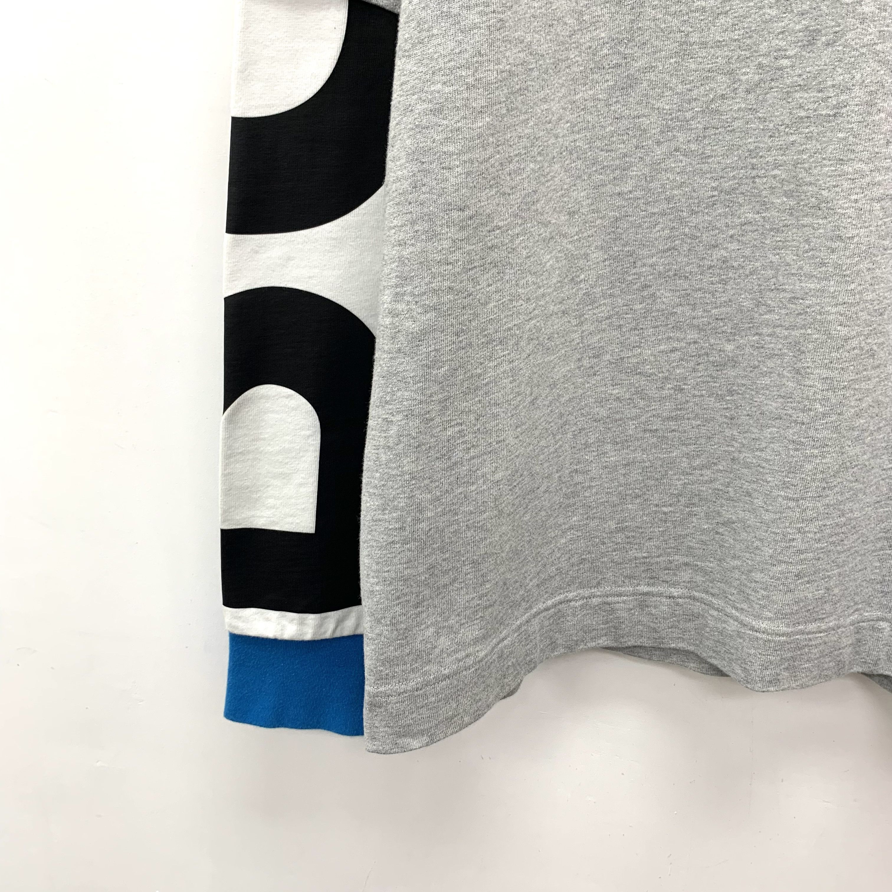 Burberry Burberry Logo Patch Two-in-One Sweatshirt Grey (S) Size US S / EU 44-46 / 1 - 4 Thumbnail