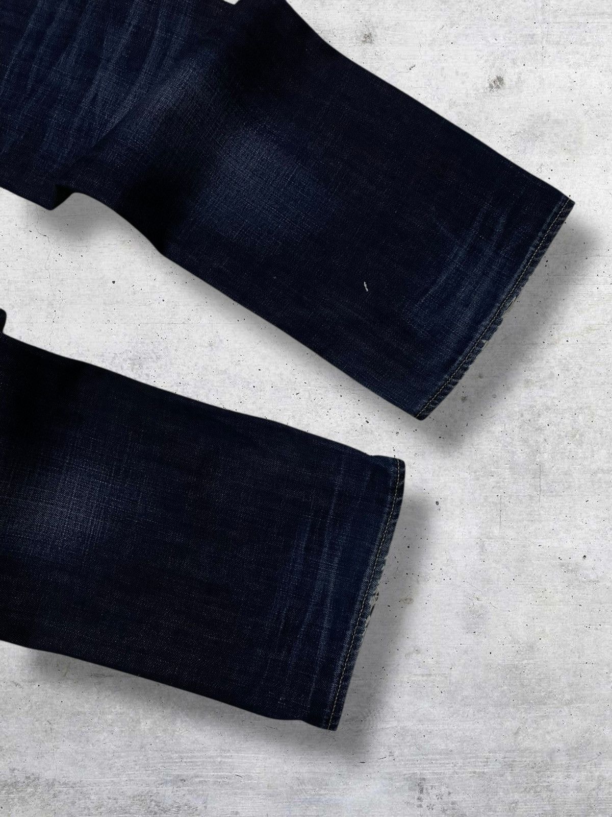 Hysteric Glamour VINTAGE BLOOD & GLITTER DISTRESSING DARK INDIGO ROCK DENIM Size US 29 - 12 Thumbnail