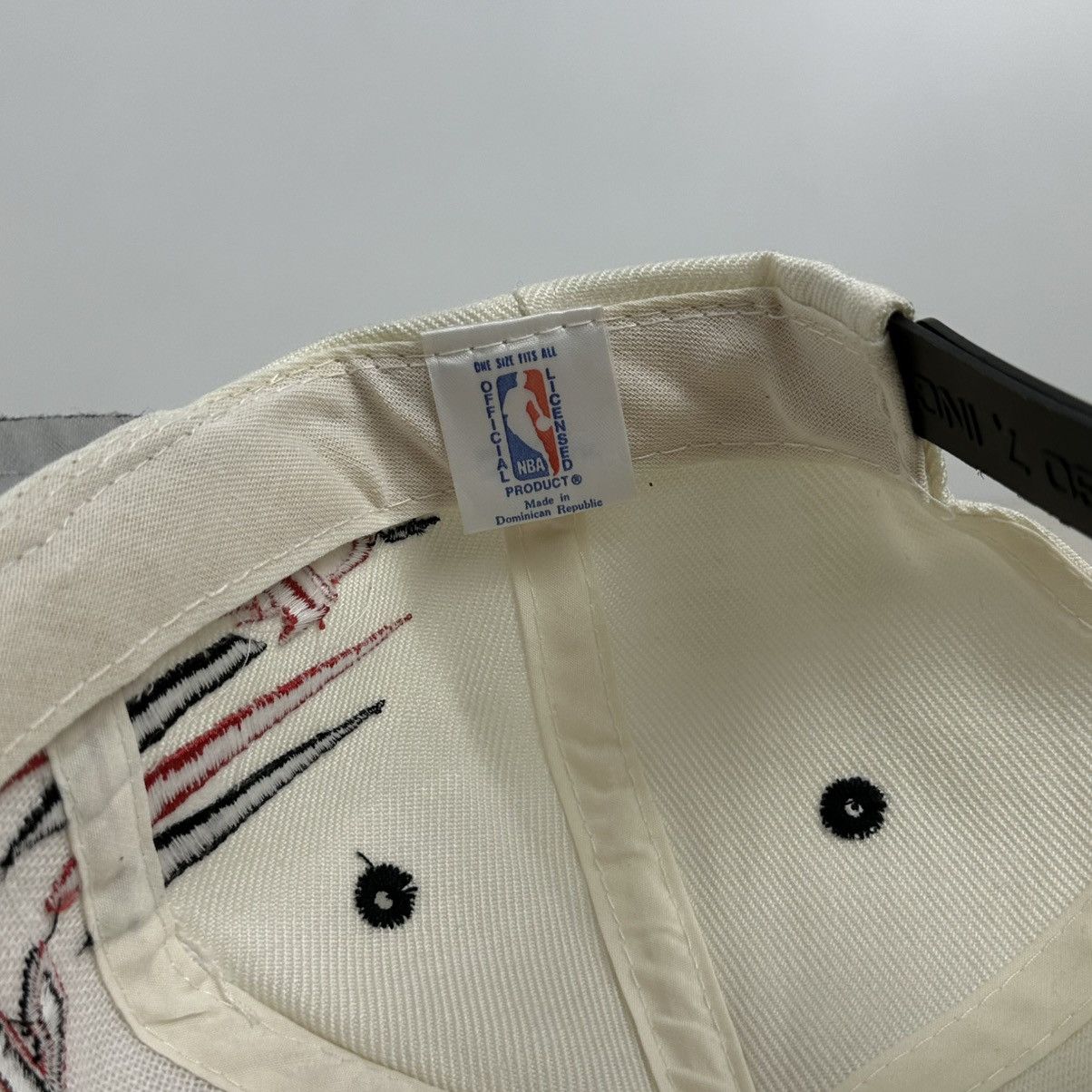 Logo Athletic × NBA × Vintage Vintage 90s Dcut Miami Heat Logo Athletics Hat Size ONE SIZE - 6 Thumbnail