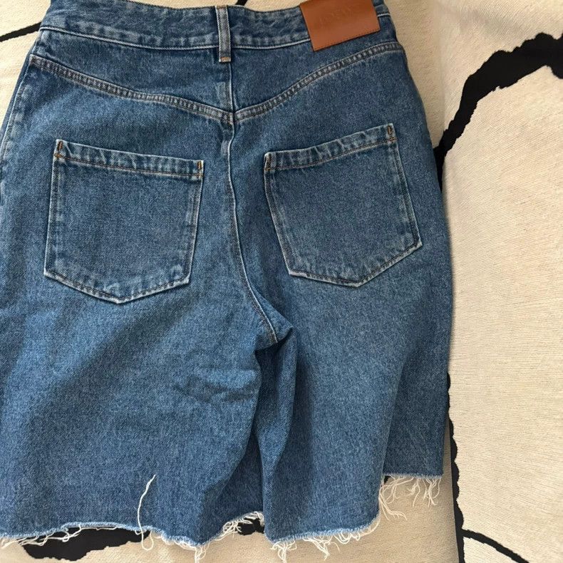 Loewe LOEWE SS25 printed logo curved knife jeans Size 26" / US 2 / IT 38 - 4 Thumbnail