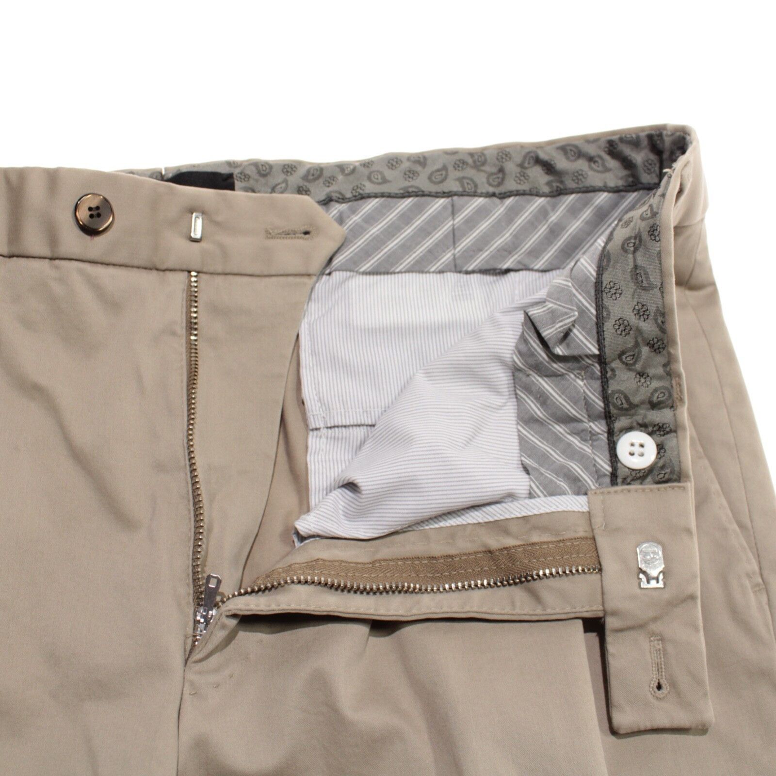 Hiltl Hiltl New with tags Chino Size 34 US In Beige Size US 34 / EU 50 - 3 Thumbnail