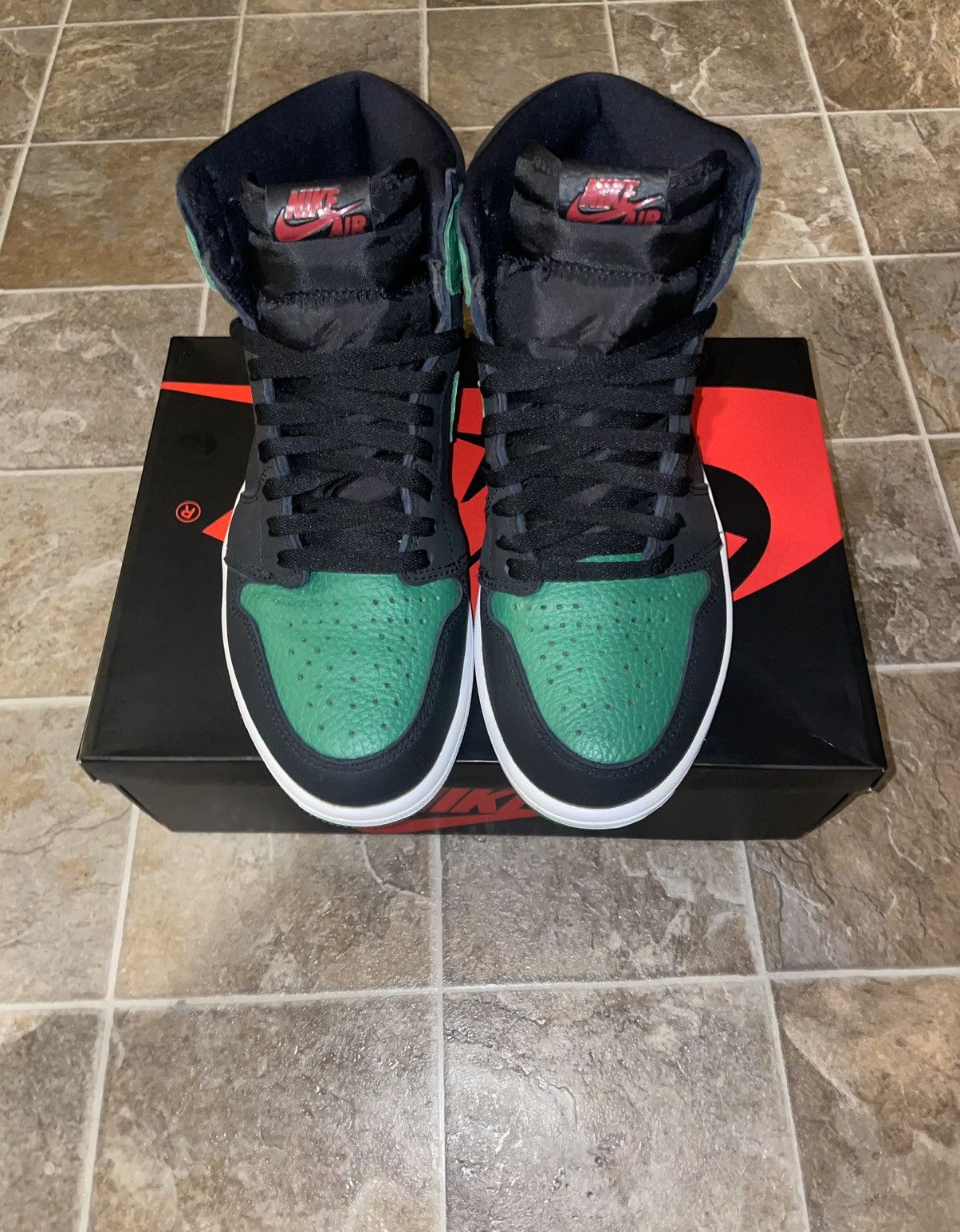 image of Jordan Nike Jordan 1 Retro High Pine Green Black Shoes, Men's (Size 9)