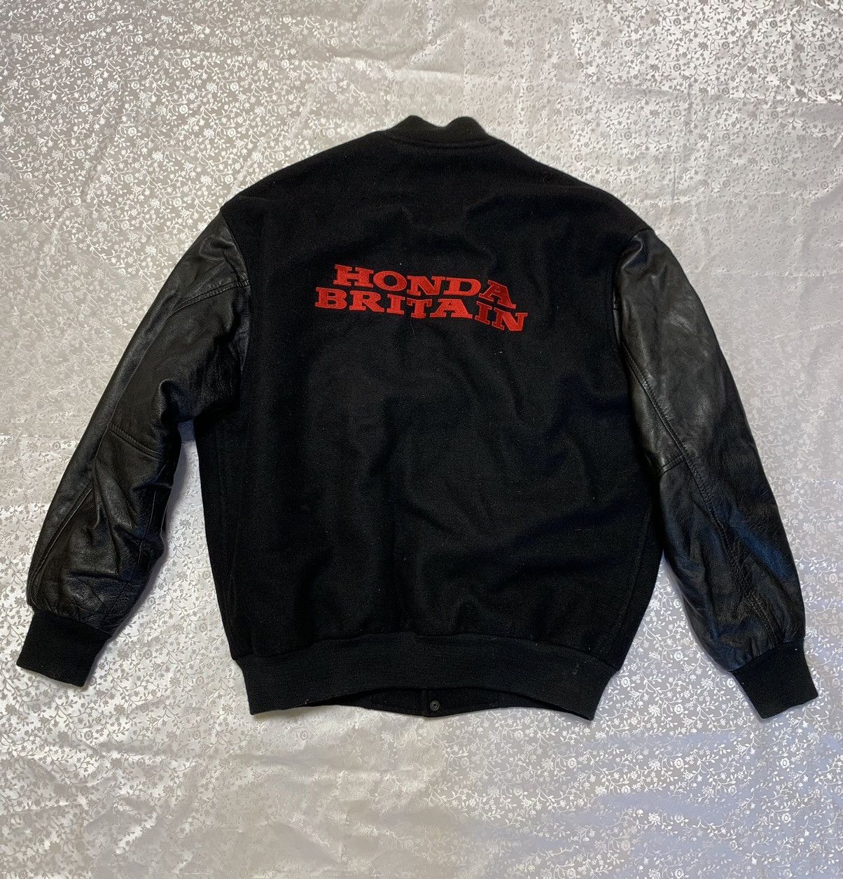 Honda Bomber Honda Dave Hancock rare Size US S / EU 44-46 / 1 - 2 Thumbnail
