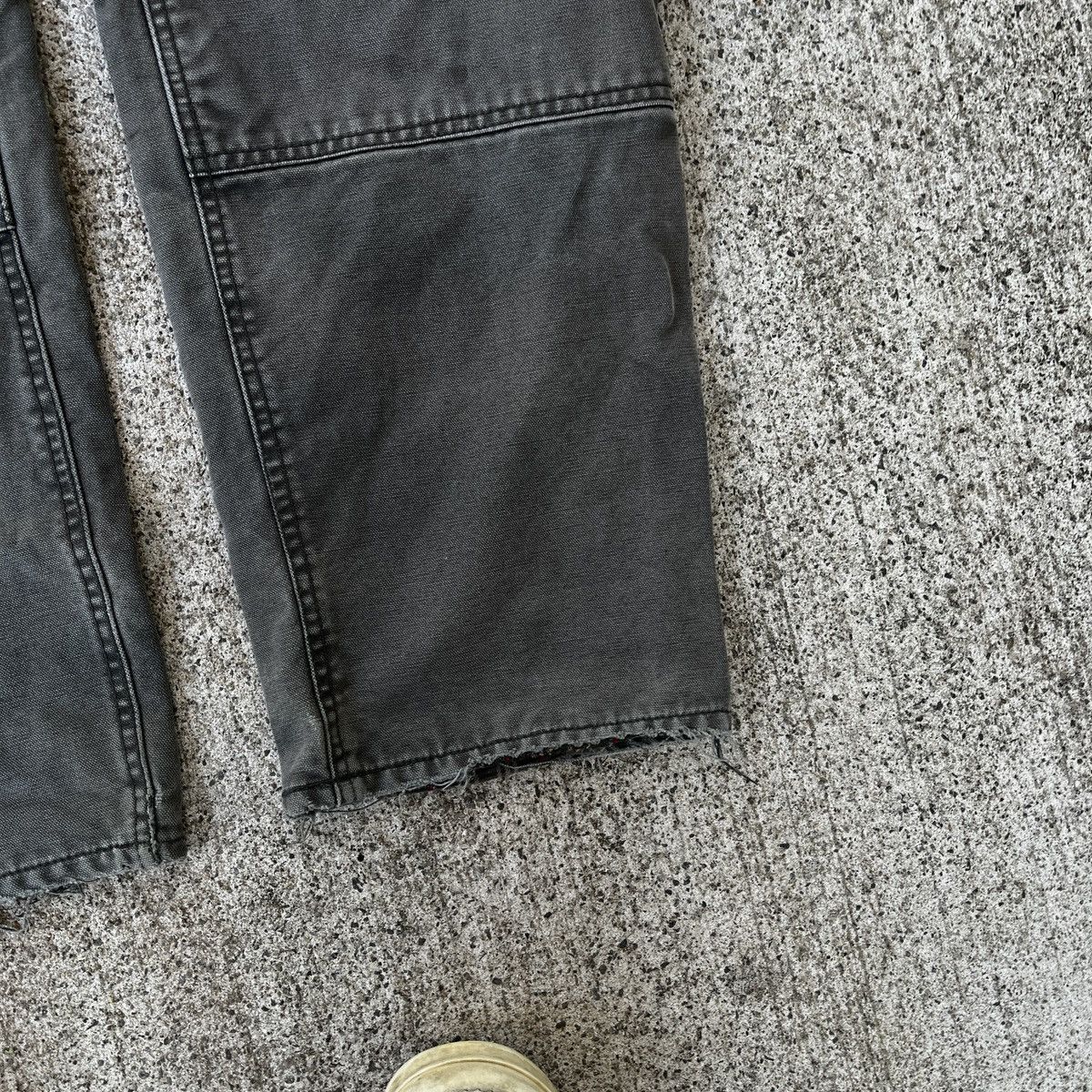 Vintage Vintage Thrashed Sun Fade Work Pants 36x30 90’s Size US 36 / EU 52 - 2 Thumbnail