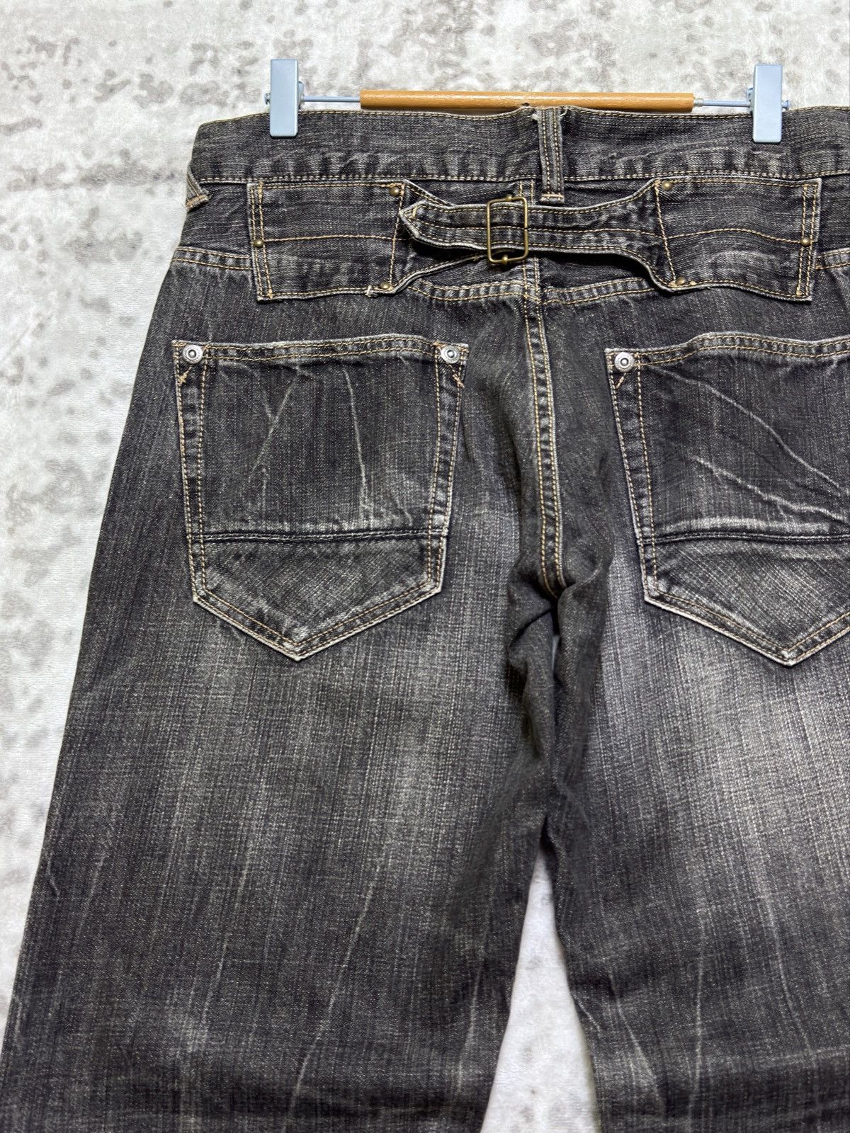 Japanese Brand Vintage UJ Jeans Buckle Back Claw Mark Distressed Denim Size US 33 - 10 Thumbnail