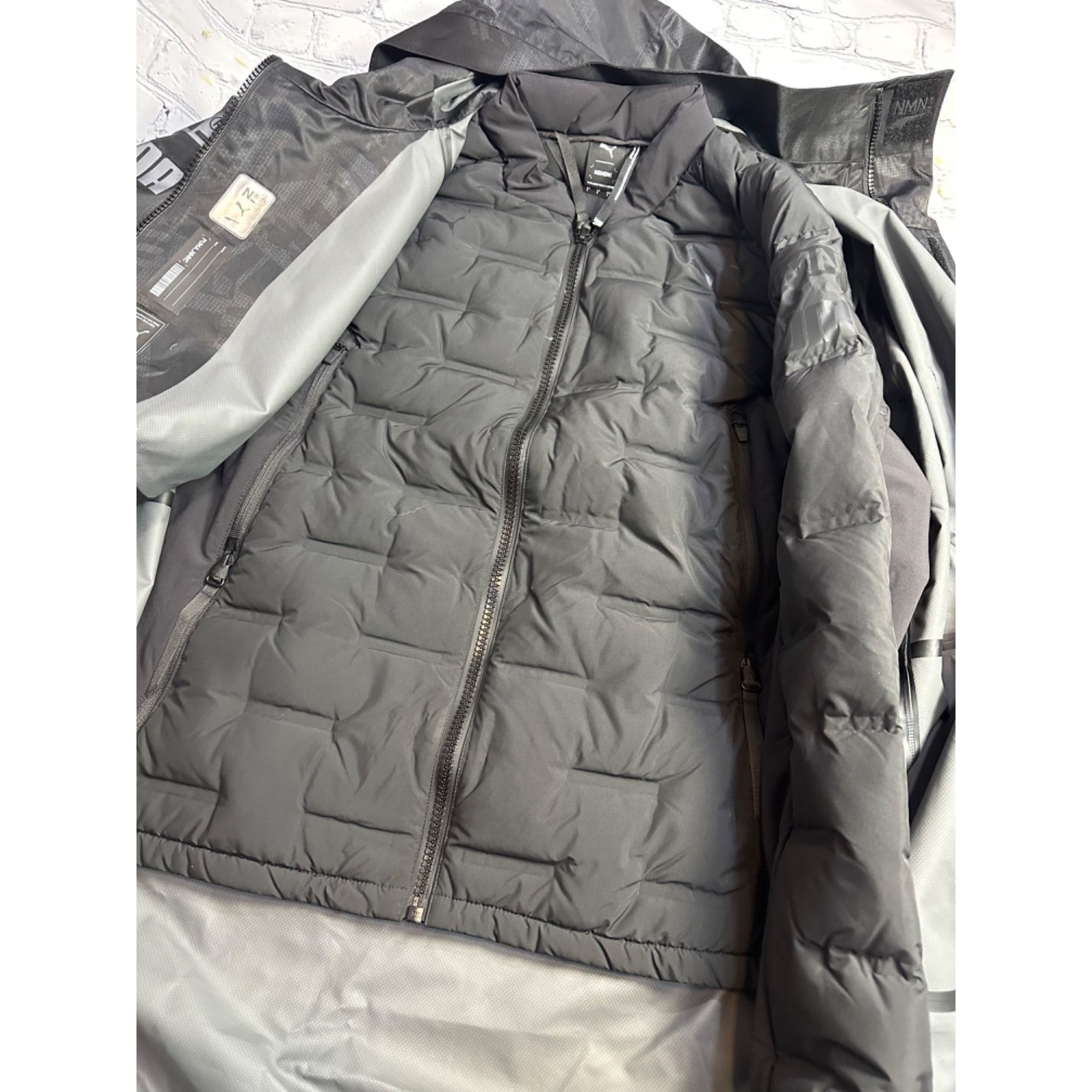 Nemen × Puma PUMA x NEMEN 2 IN 1 3L JACKET Size US S / EU 44-46 / 1 - 10 Thumbnail