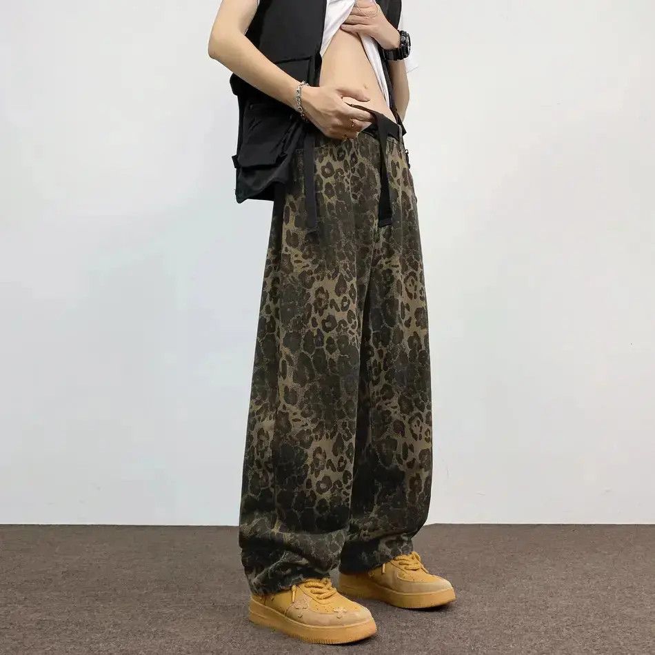 Japanese Brand Retro loose straight leg wide leg slightly flared jeans Size US 32 / EU 48 - 3 Thumbnail