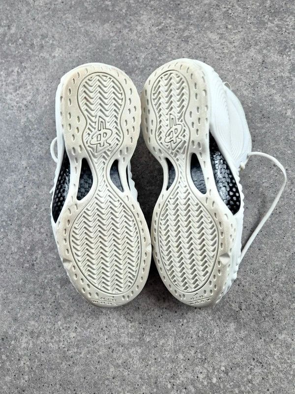 Comme des Garcons Nike Air Foamposite One SP Comme Des Garçons Sneaker Size 41 Size US 8 / EU 41 - 4 Thumbnail