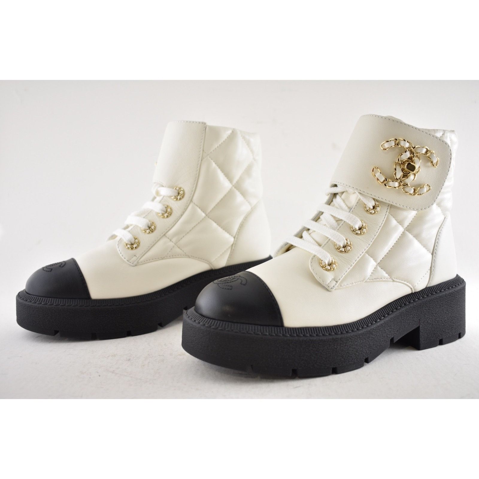 Chanel Chanel 24B White Quilt Gold CC Chain Combat Boots 37c Size US 6 / IT 36 - 19 Thumbnail