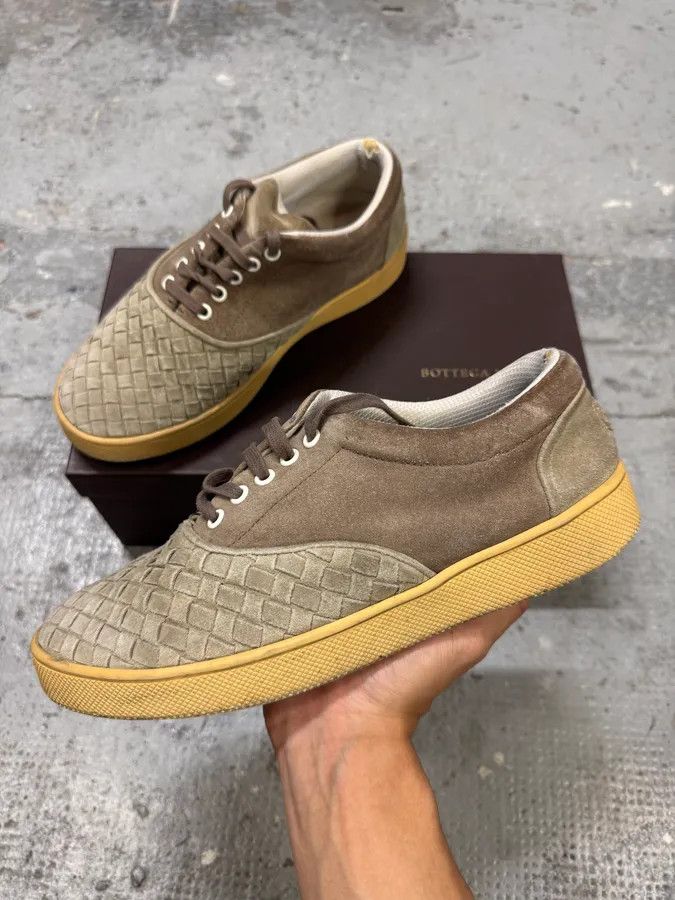 Bottega Veneta Bottega Veneta Intrecciato Woven Suede Beige Leather Low Sneakers Size US 7 / EU 40 - 2 Thumbnail