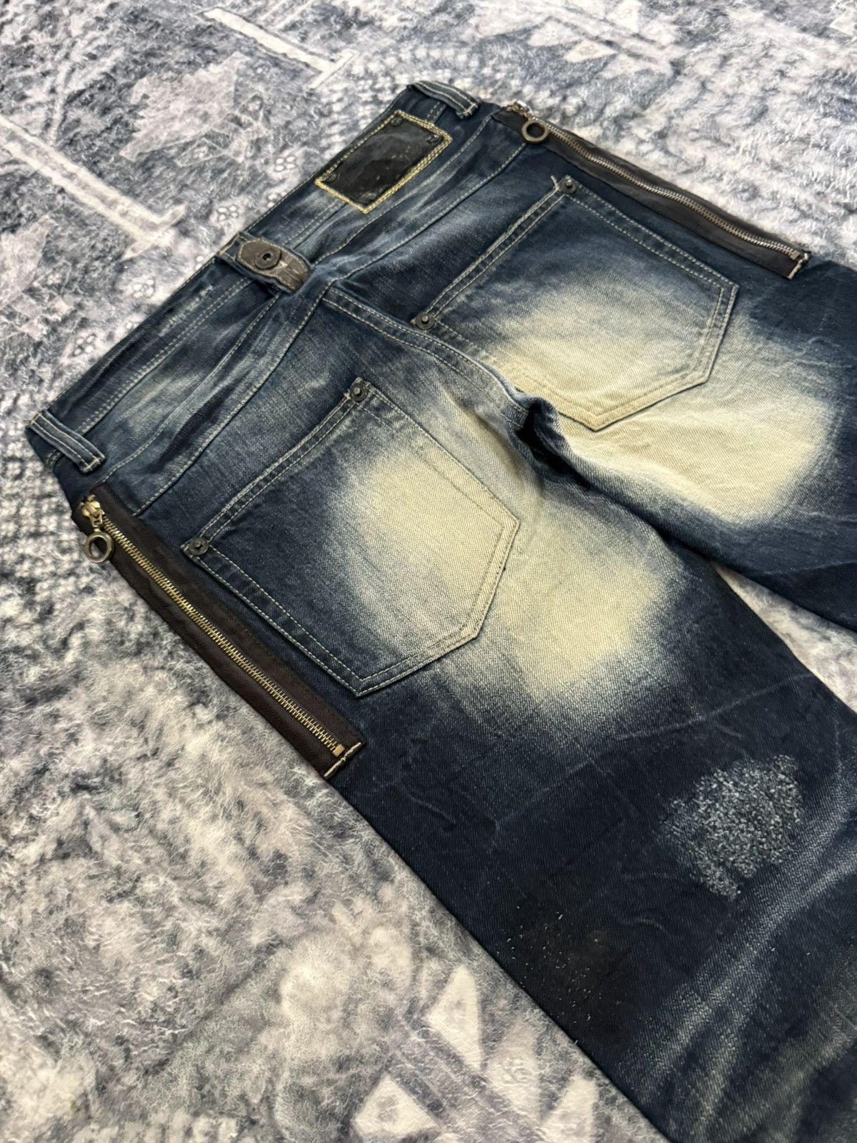 If Six Was Nine Trim Co Japan Wolf Cut Shadow Wash Studded Flared Jeans Size US 30 / EU 46 - 22 Thumbnail
