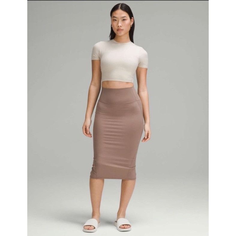 Lululemon Lululemon Nulu Slim-Fit High-Rise Skirt Size 2 30” NWOTTaupe Size 26" / US 2 / IT 38 - 8 Thumbnail