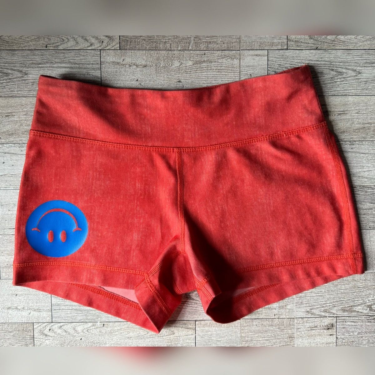 Vintage Retro, Upcycled, Upside Down Smiley, Active Micro Shorts Size 27" / US 4 / IT 40 - 3 Thumbnail