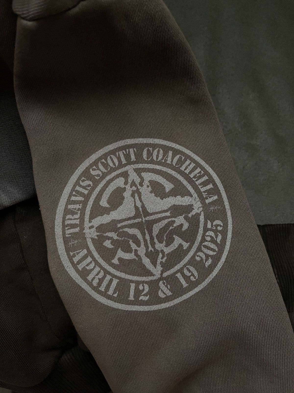 Coachella × Travis Scott Travis Scott x Coachella 2025 Zip Up Hoodie Size US S / EU 44-46 / 1 - 4 Thumbnail