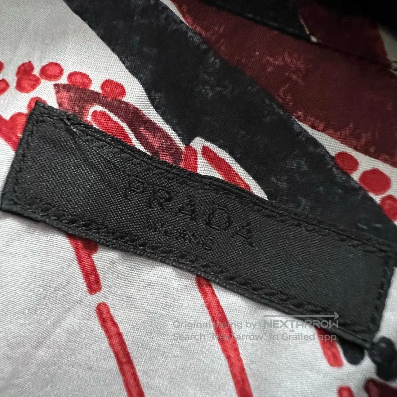 Prada prada short sleeve shirt with leaf print. Size US XS / EU 42 / 0 - 5 Thumbnail