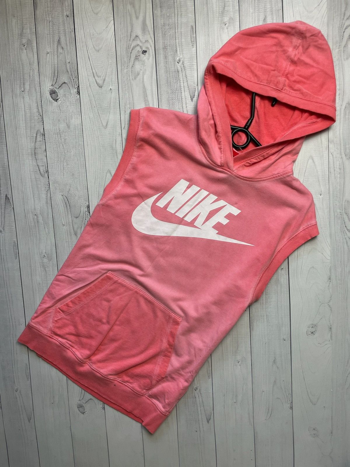 Nike × Vintage Vintage Nike tracksuit pink size Xs shorts + hooded vest Size US XS / EU 42 / 0 - 3 Thumbnail