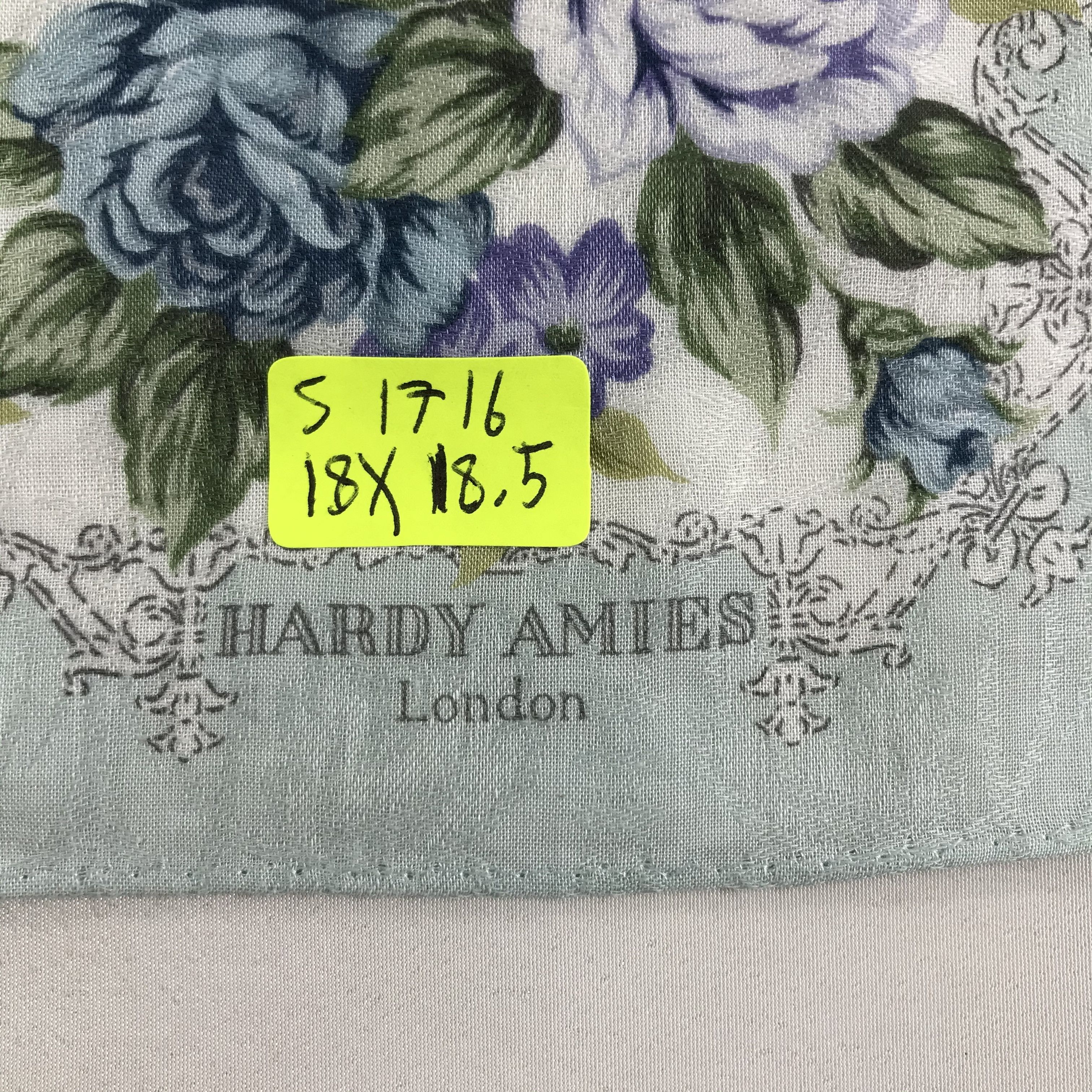 Hardy Amies × Vintage Hardy Amies Bandana / Handkerchief / Neckerchief - S1716 Size ONE SIZE - 7 Thumbnail