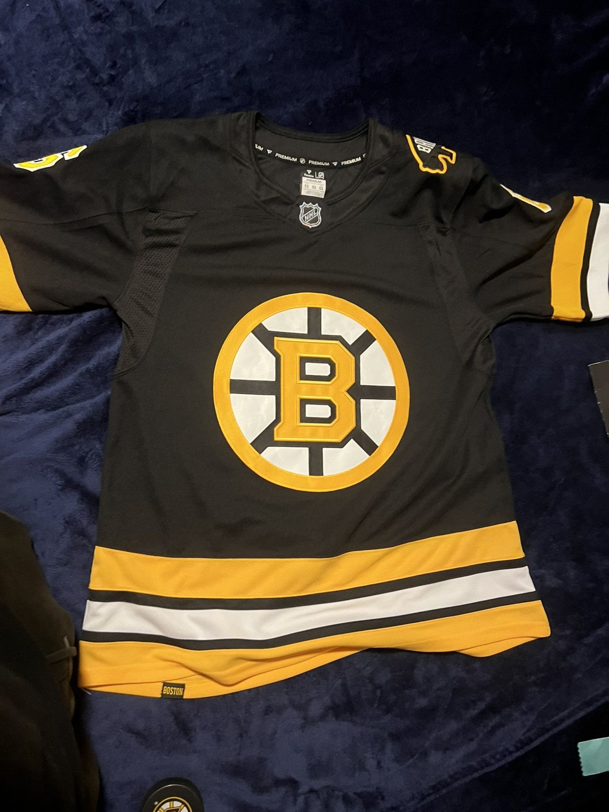 Other Mason Lohrei Boston Bruins Signed Jersey Size US L / EU 52-54 / 3 - 2 Thumbnail