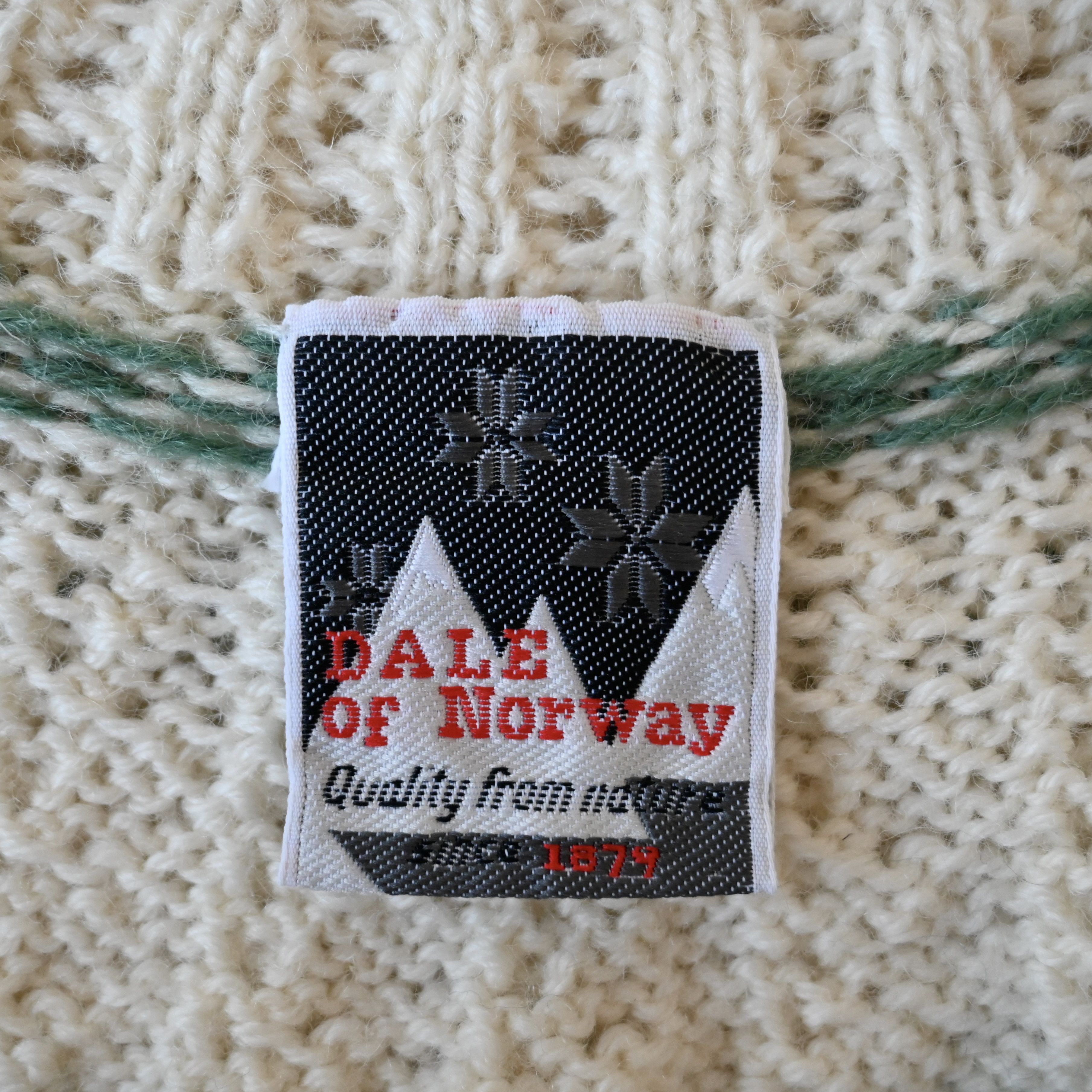 Dale Of Norway VTG Dale of Norway nordic frower and snow pattern sweater, M Size M / US 6-8 / IT 42-44 - 19 Thumbnail