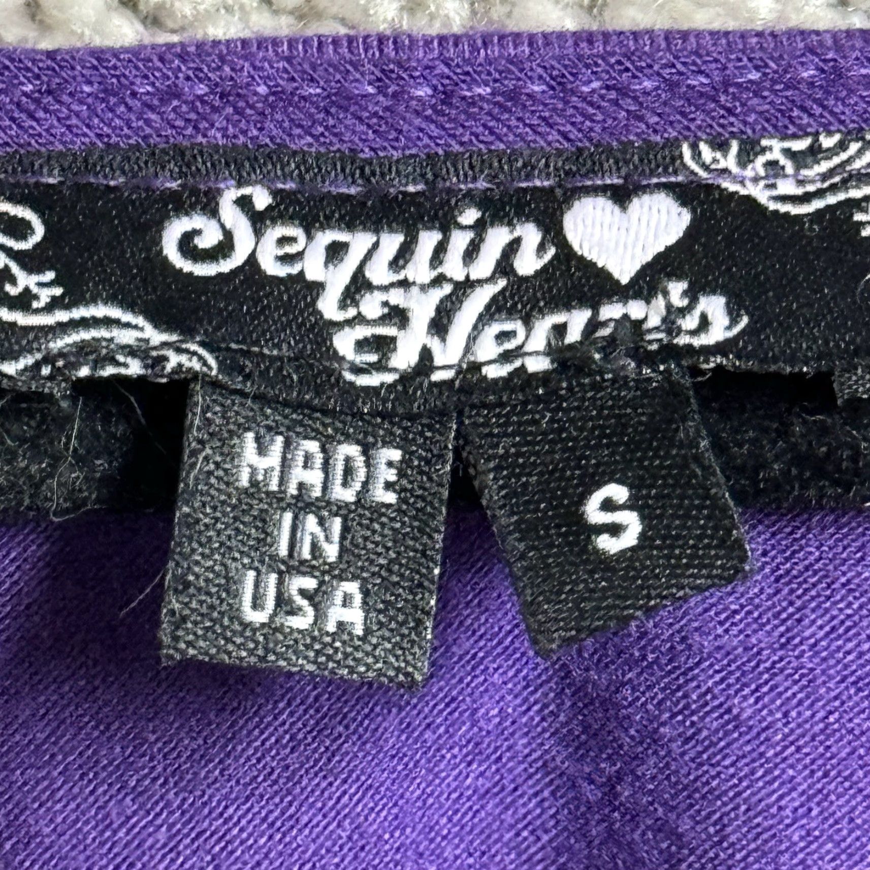 Vintage Sequin Hearts Womens Small V-Neck Flutter Sleeve Sequin Party USA Dress A-Line Knee Length Purple 90s Y2K Women’s Small Size S / US 4 / IT 40 - 4 Thumbnail
