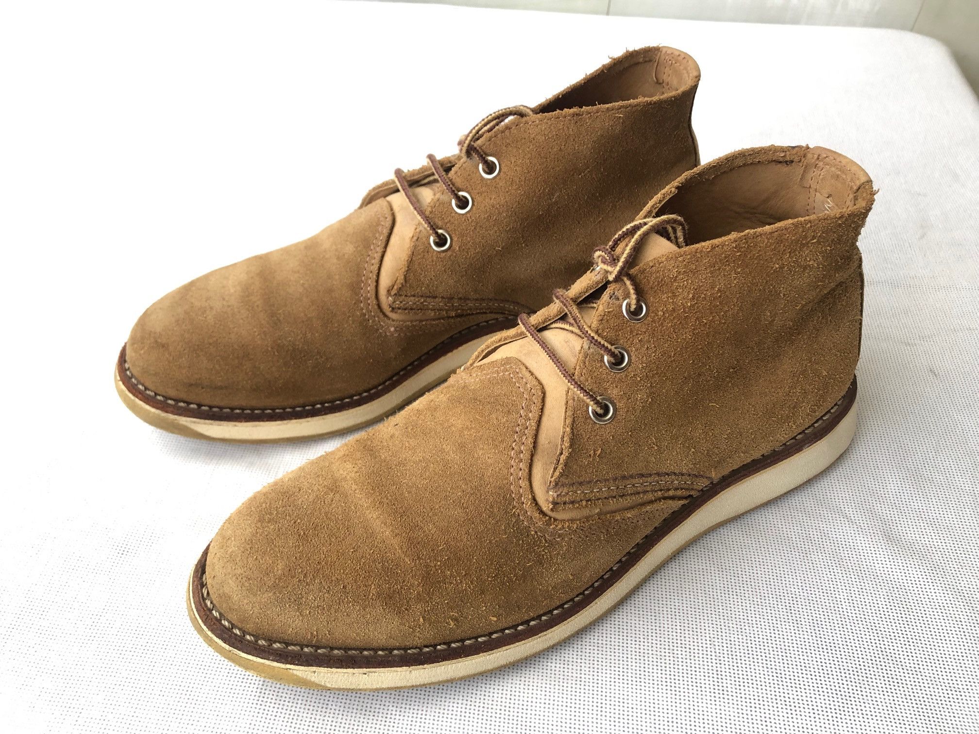 Red Wing Red Wing 3149 Tan Suede Chukka boots Size US 9 / EU 42 - 1 Thumbnail