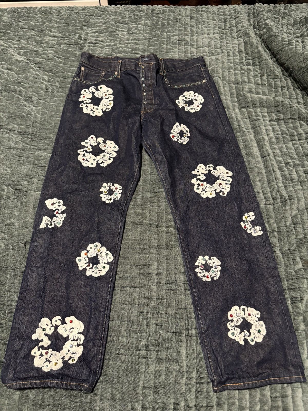 DENIM TEARS DENIM TEARS X Levis Dark Blue Rhinestones Jeans Size US 40 / EU 56 - 1 Thumbnail