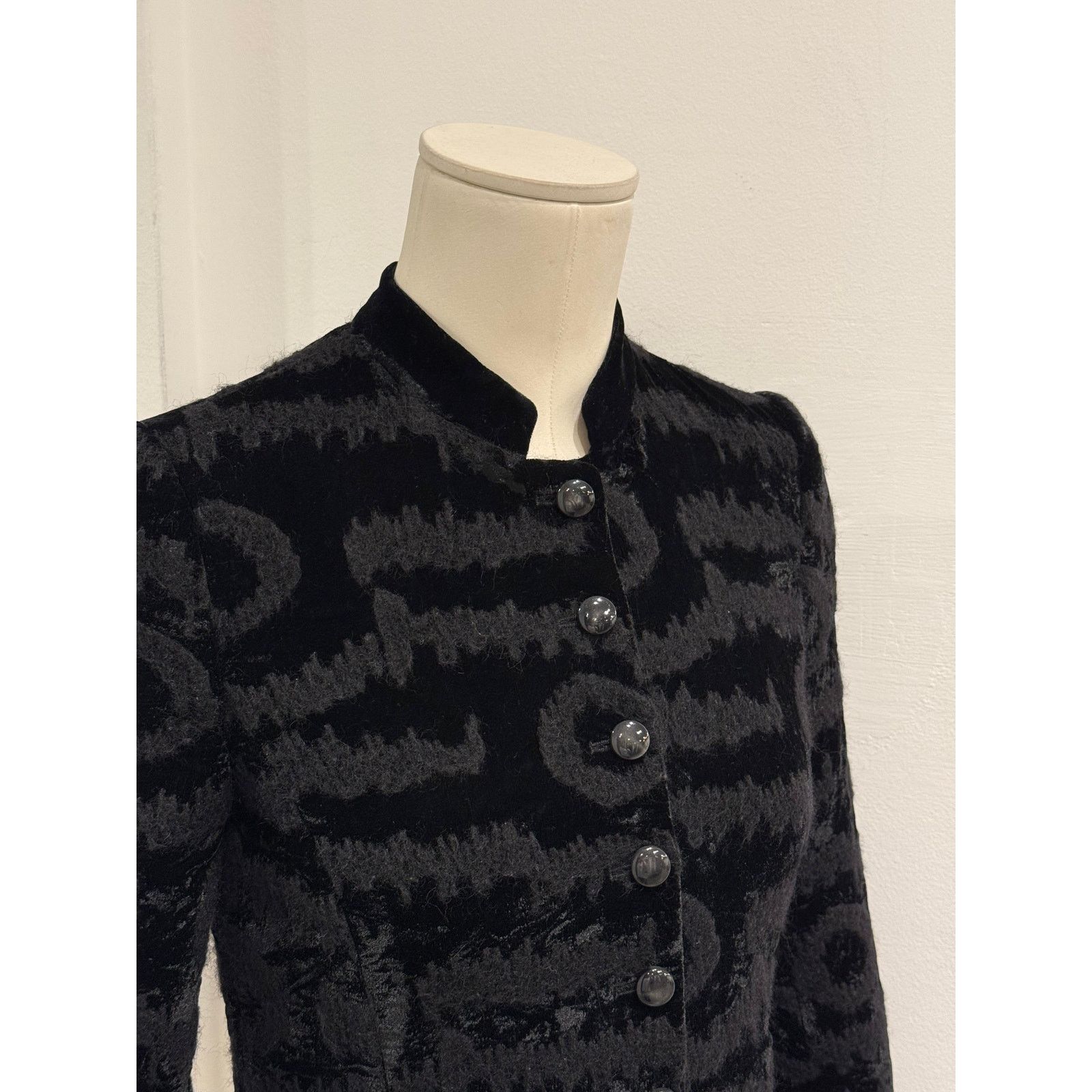 Giorgio Armani 2015 Emporio Armani velvet jacquard jacket Size S / US 4 / IT 40 - 7 Thumbnail