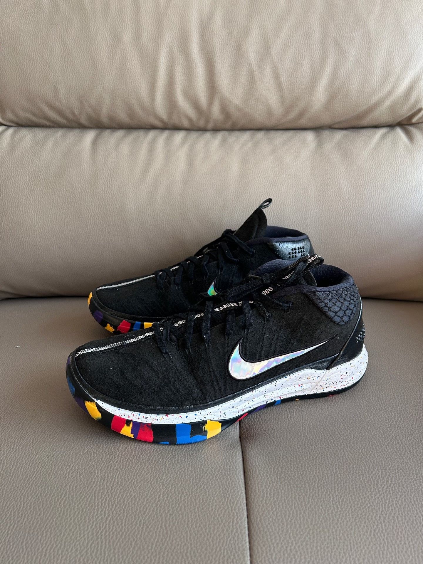 Nike Nike Black Lowtop Sneakers 43 Men Size US 10 / EU 43 - 1 Thumbnail