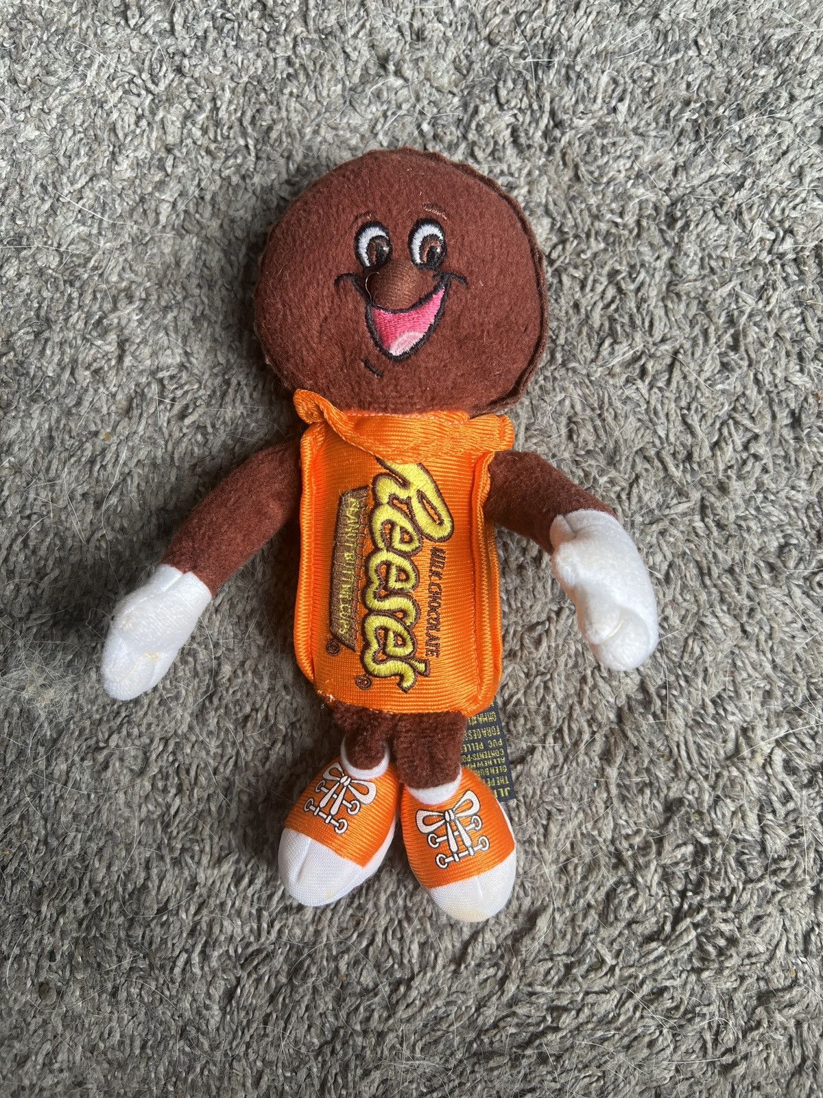 Vintage 1994 The Petting Zoo Reese’s Peanut Butter Cups Plush Toy Size ONE SIZE - 1 Thumbnail