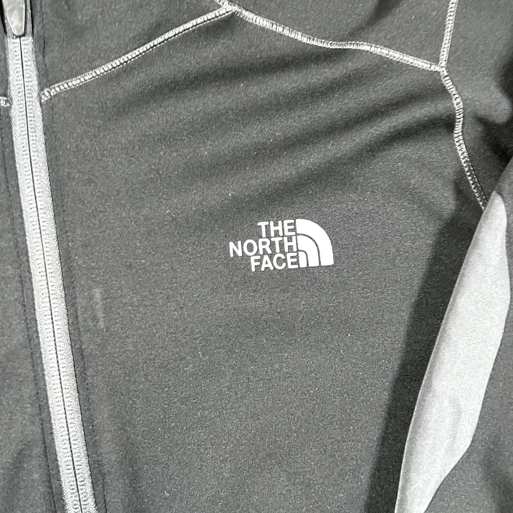 The North Face The North Face Jacket Men M Medium Black Fleece Windbreaker Dry Fit Active Wear Polyester Weather-Resistant Navy? Size US M / EU 48-50 / 2 - 3 Thumbnail