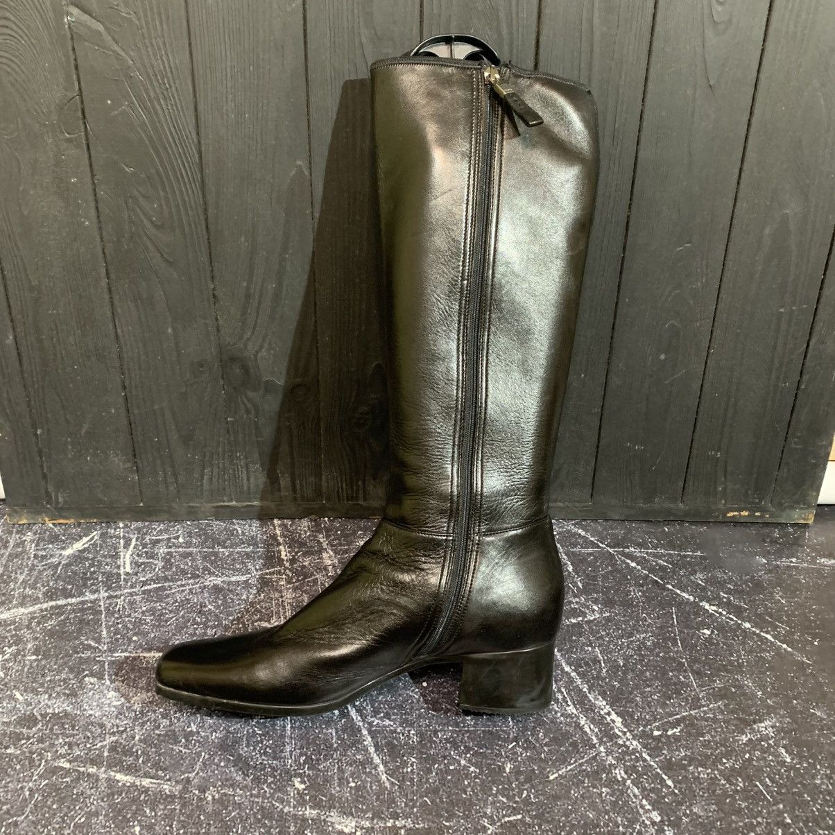 Prada Prada Leather Boots Size 40 Size US 10 / IT 40 - 15 Thumbnail