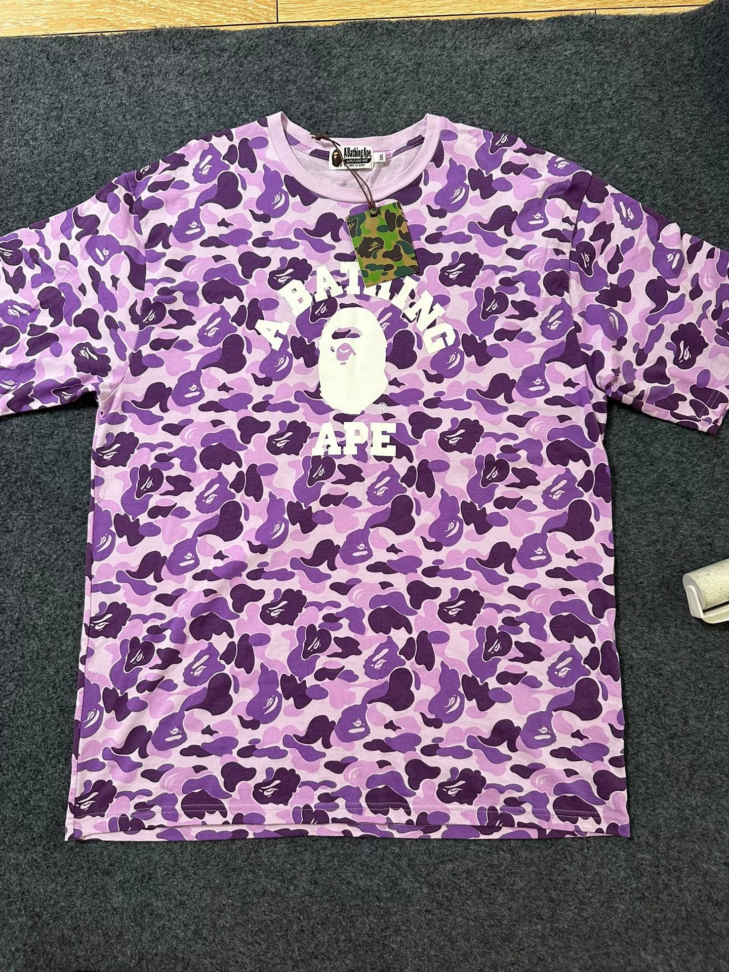 Bape Bape T Multi Shark T-Shirt Casual Size US XL / EU 56 / 4 - 1 Thumbnail