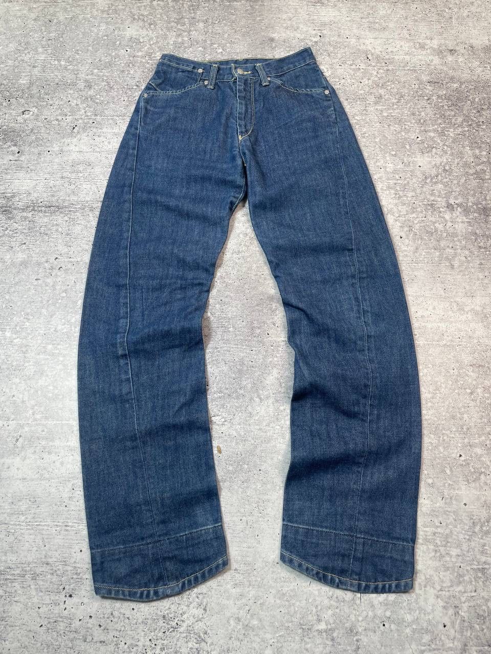 Levi's Vintage 00s Levis Engineered Twisted Leg Denim Jeans Y2K Size US 26 / EU 42 - 2 Thumbnail