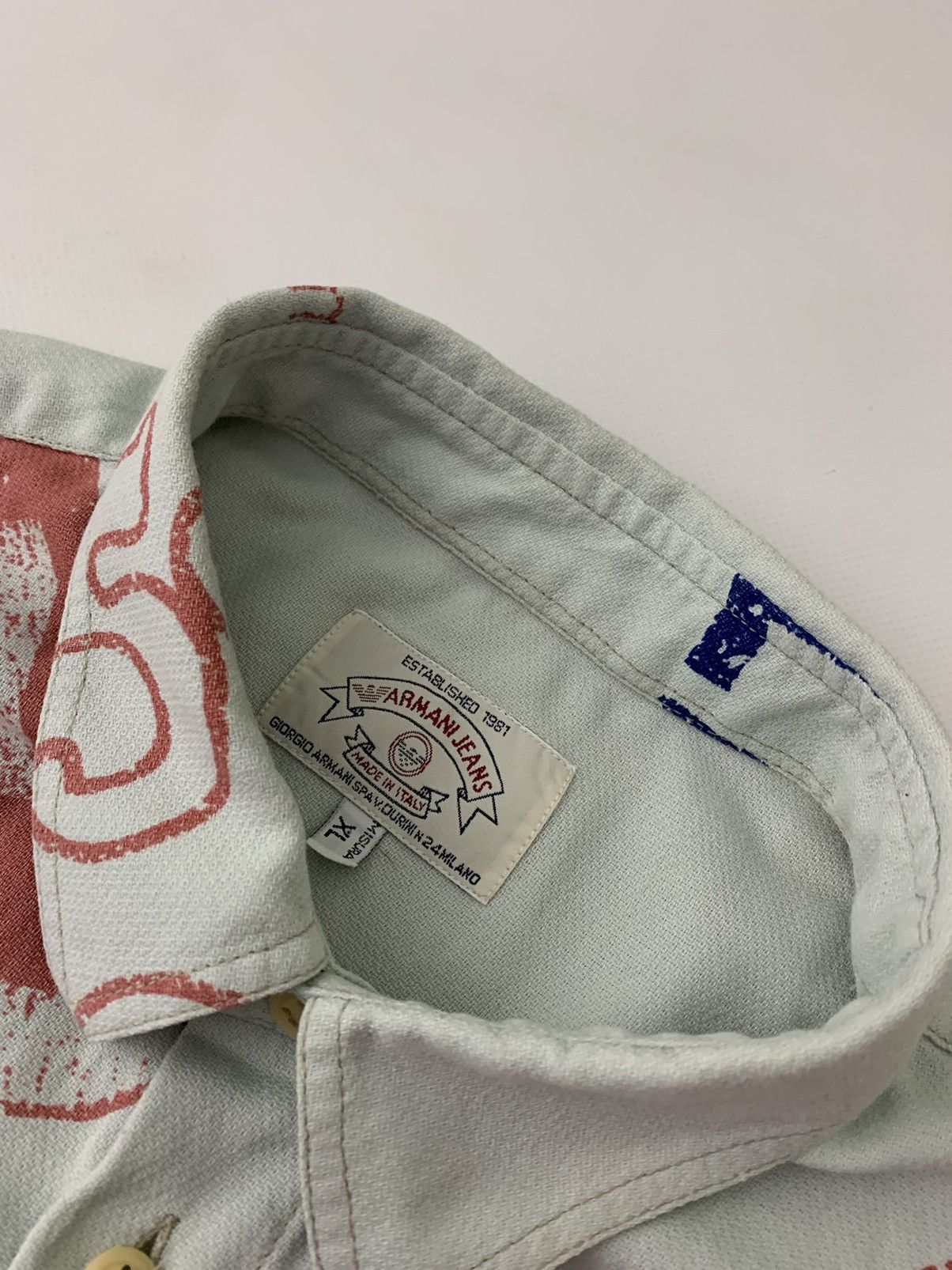Armani Vintage Armani Jeans T-Shirt Made in Italy 90s XL Size US XL / EU 56 / 4 - 3 Thumbnail