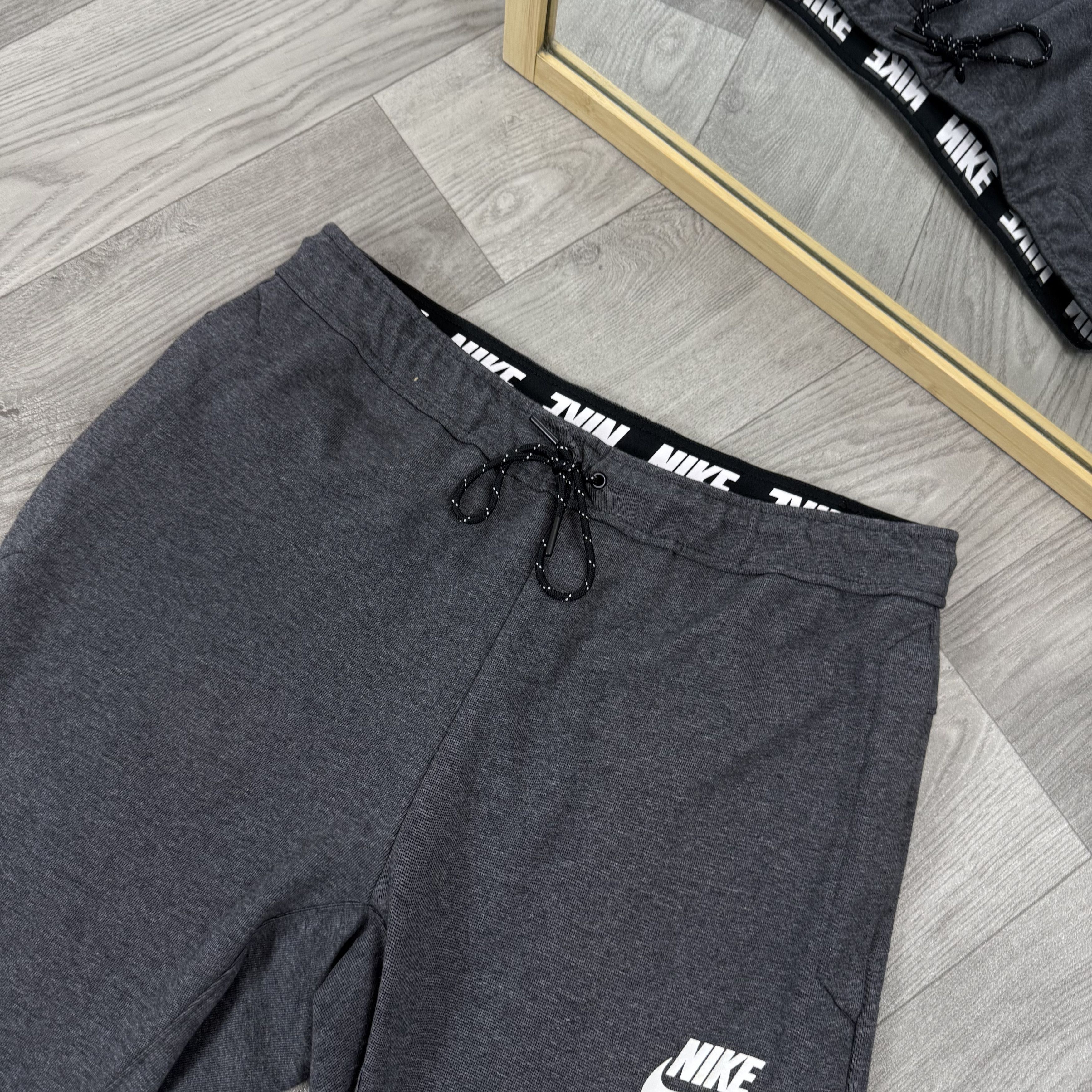 Nike Nike Grey Shorts Size US 30 / EU 46 - 5 Thumbnail